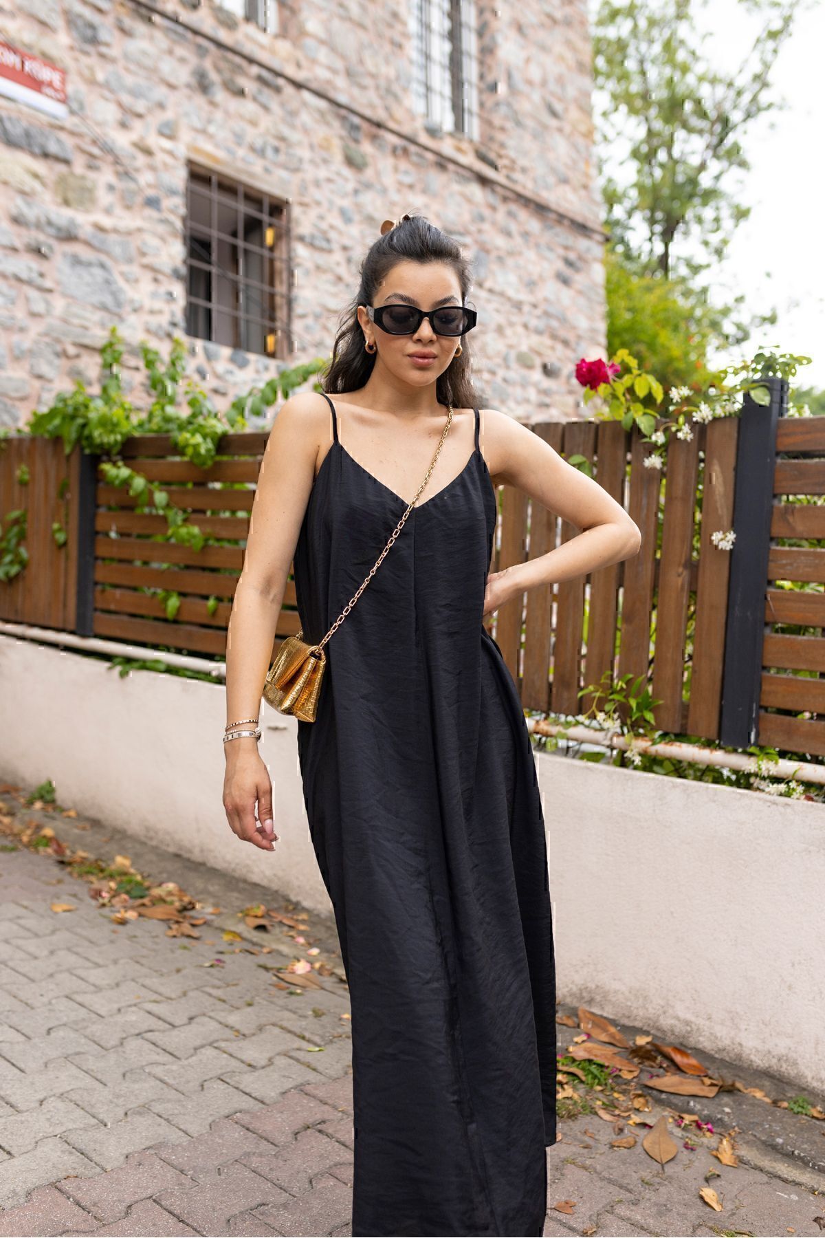 Siyah Askılı Aerobin Elbise