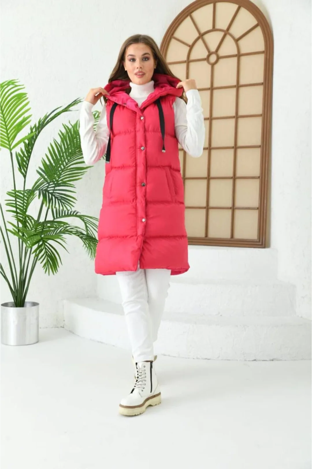 Kadın Kapüşonlu Şişme Yelek Pembe