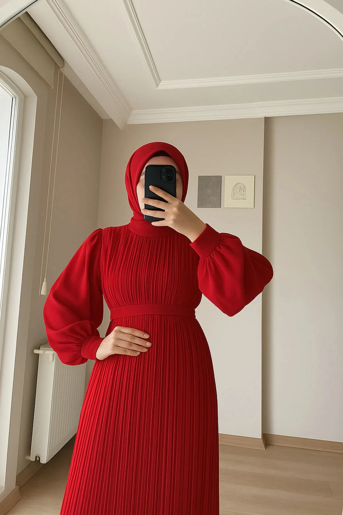 Kırmızı Piliseli Şifon Abiye Elbise