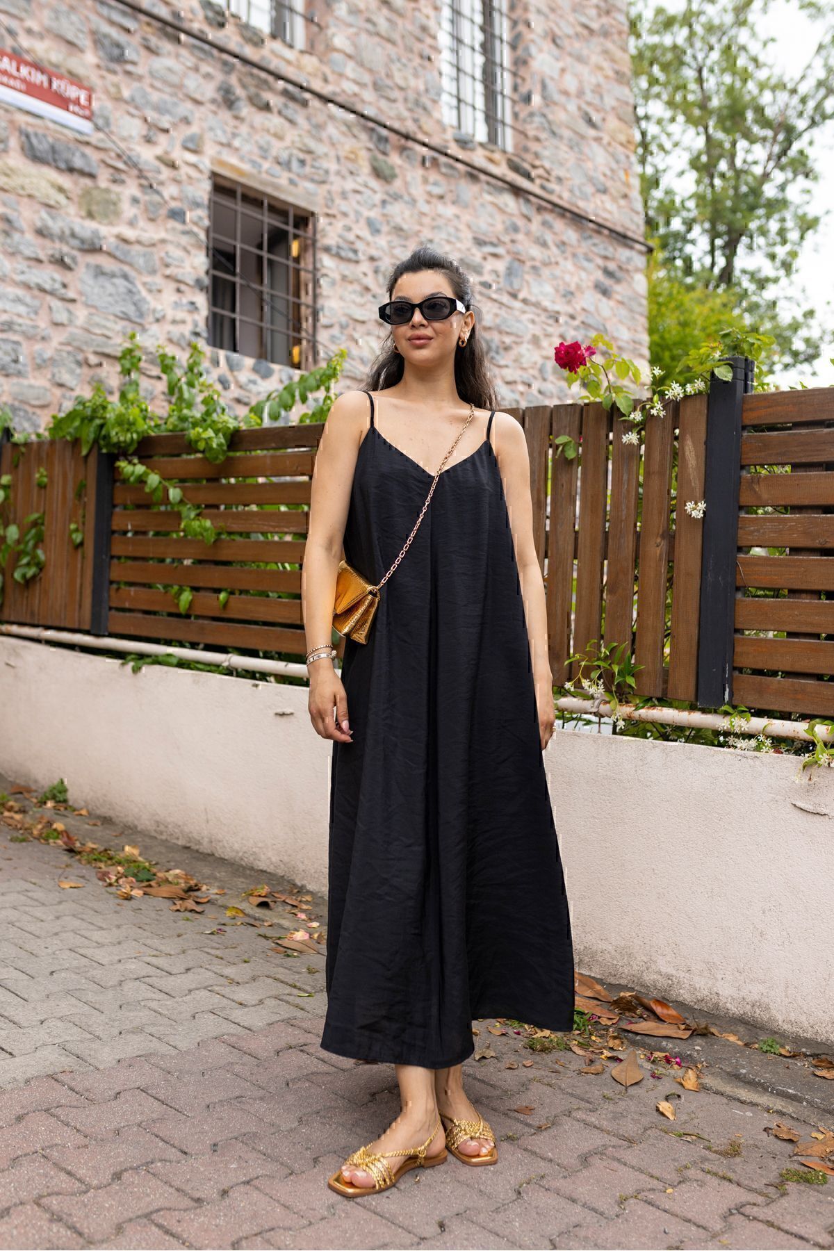 Siyah Askılı Aerobin Elbise