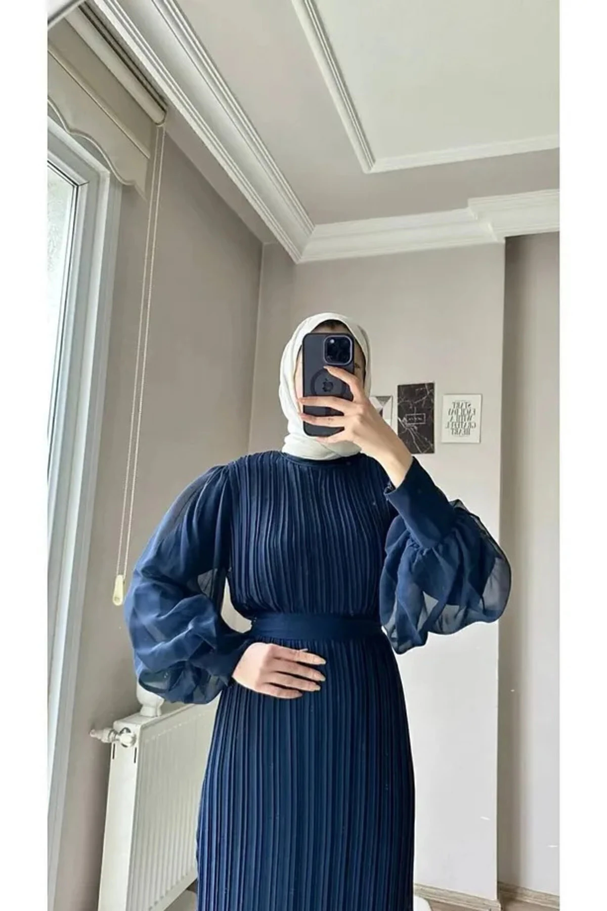 Lacivert Piliseli Şifon Tesettür Elbise