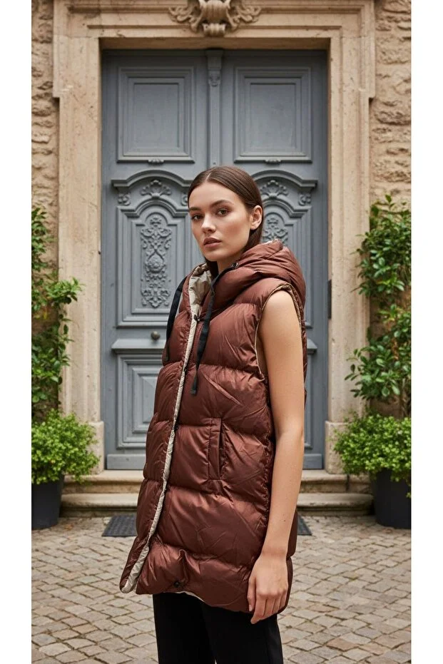 Kadın Kapüşonlu Şişme Yelek Kremit