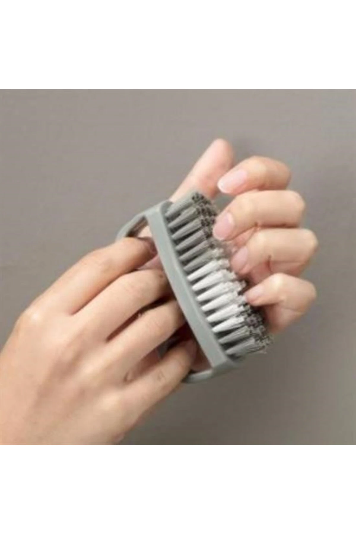 Tutamaçlı Plastik Pratik Tırnak ve Kıyafet Yaka Temizlik Fırçası- TP-113