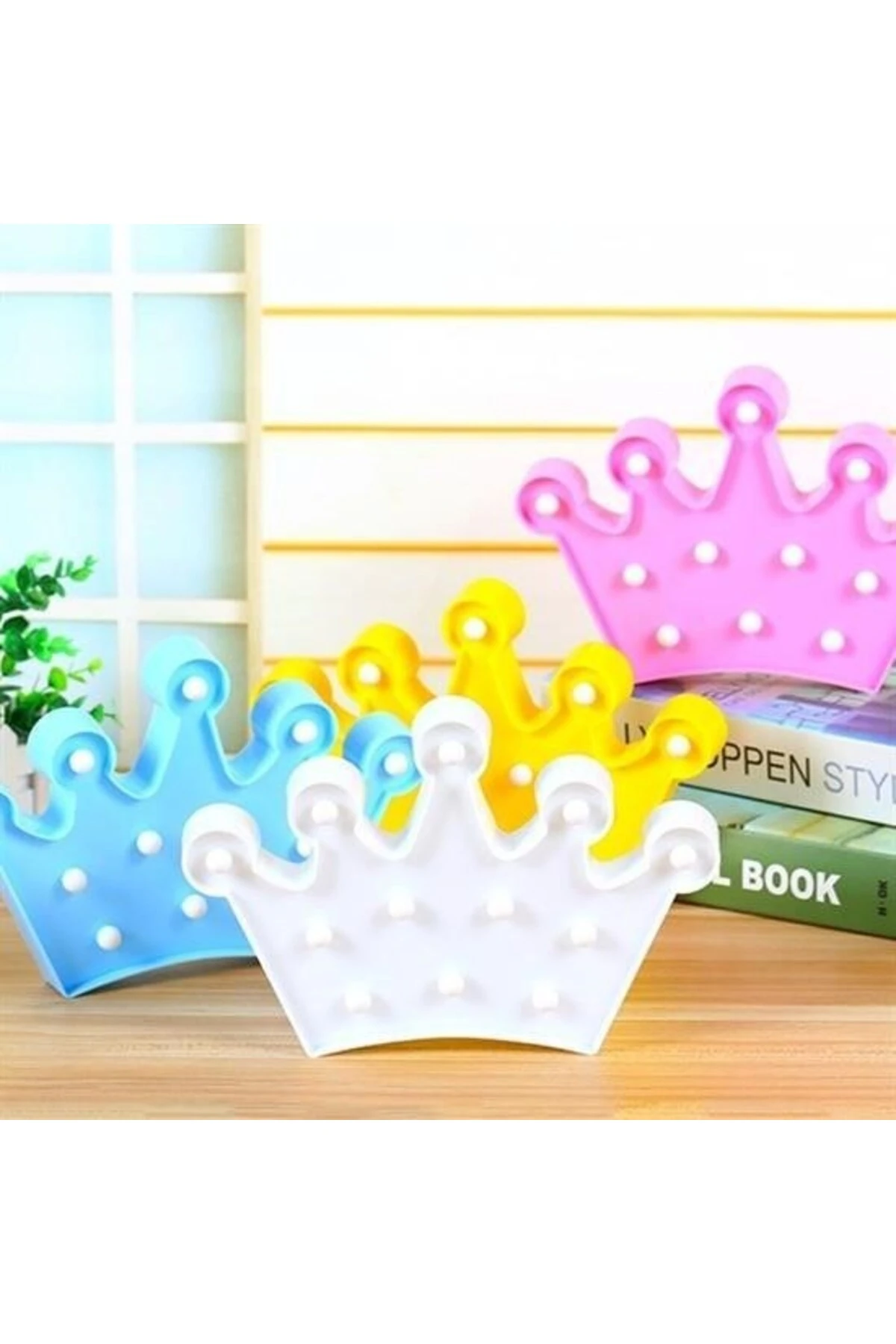 ® 3D Dekoratif Pilli Kraliçe Tacı Model Led Masa ve Gece Lambası
