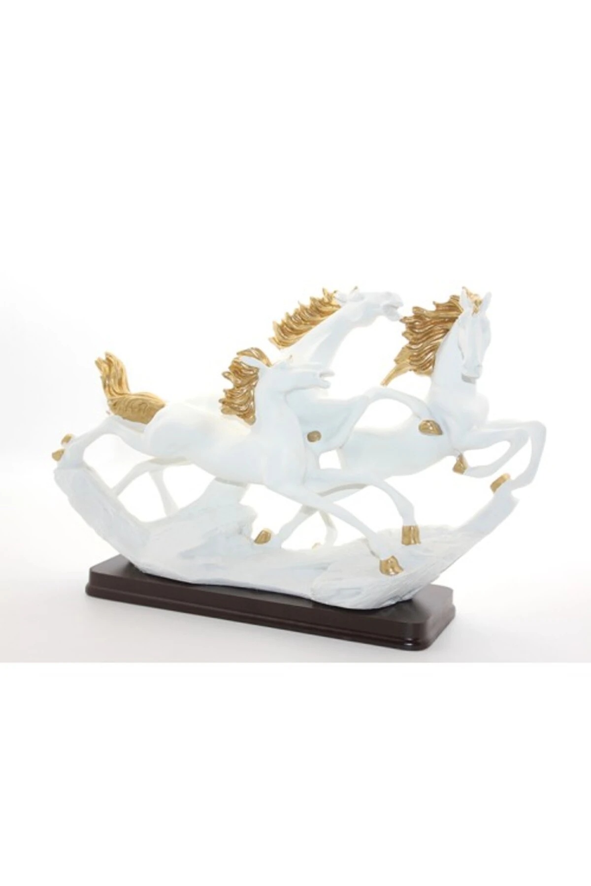 Polyester 3'lü Şahlanmış At Figürü