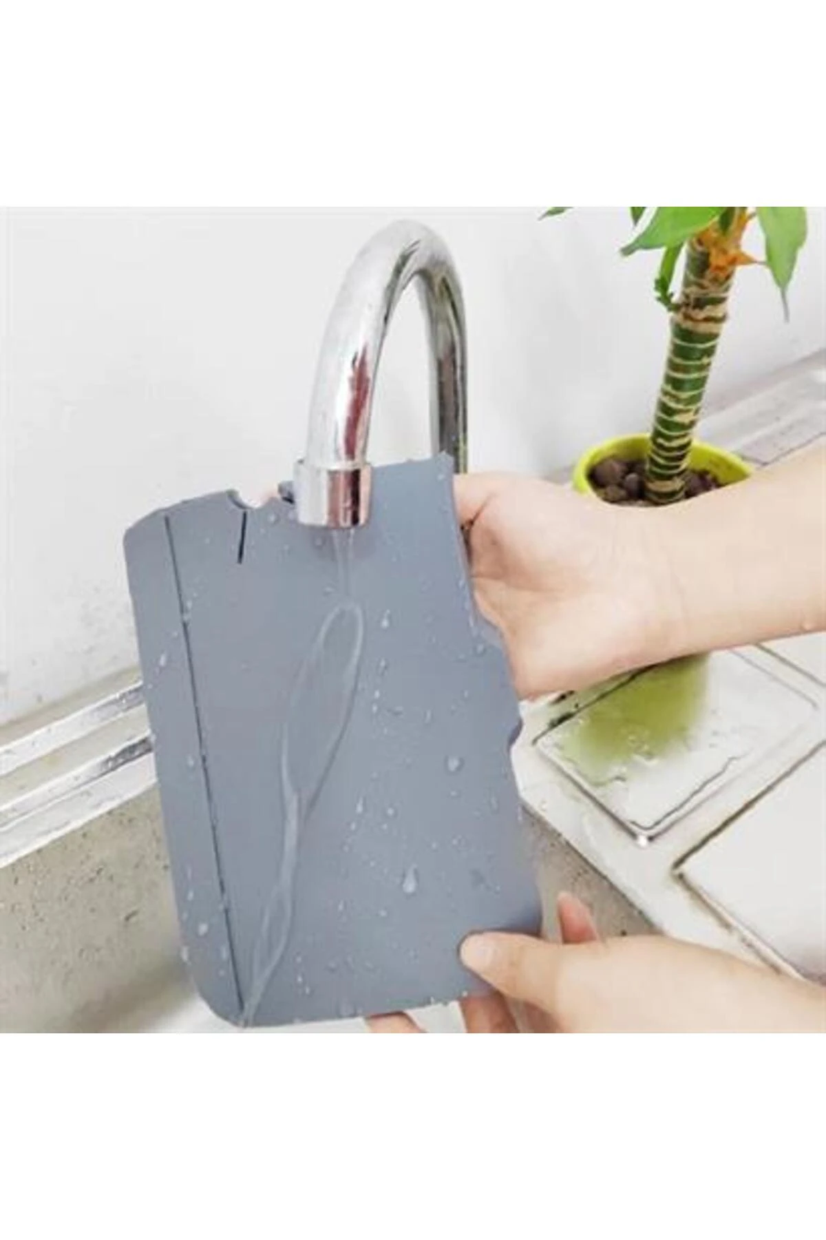 Lavabo İçin Silikon Esnek Mat Musluk Sapı Damlama Tutucu Raf Mutfak Tezgahı Sıçrama Koruma