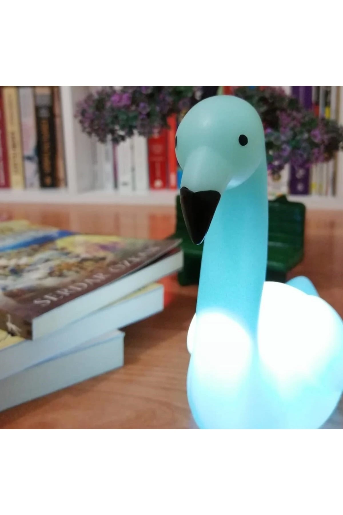 roichil® Dekoratif Işık Altında Renk Değiştiren Pilli Kuğu Gece Lambası