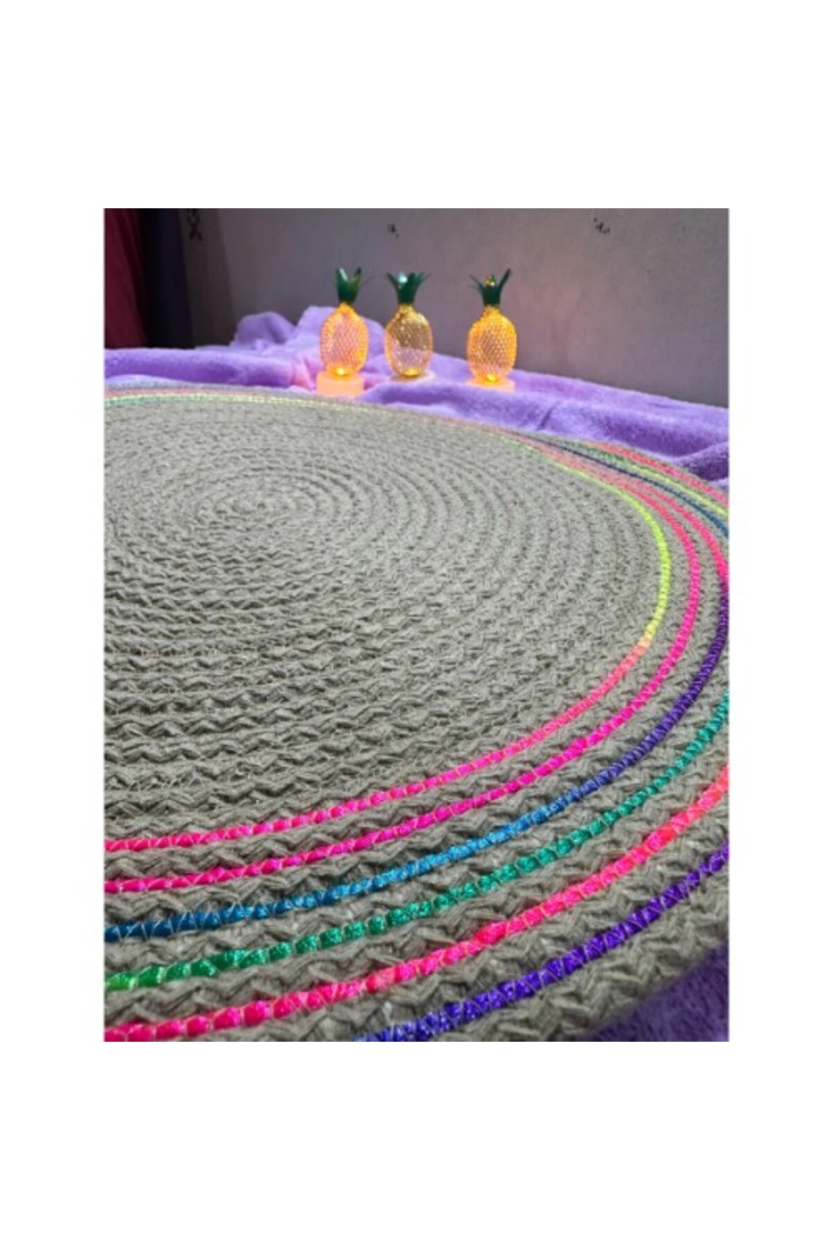 DecoHandy 39cm Neon Renkli Şeritli Jüt Örme Supla Amerikan Servis