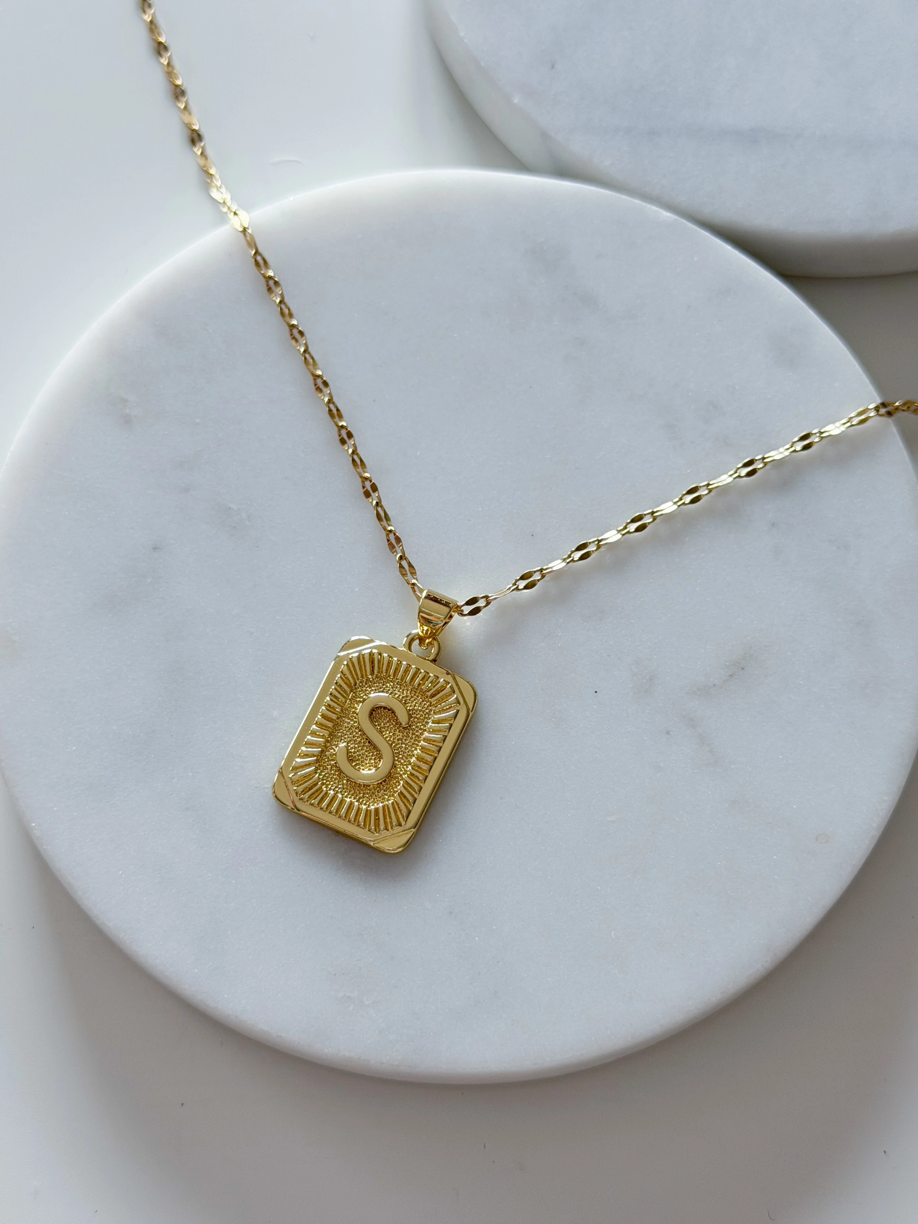 ÇELİK VİNTAGE HARF KOLTE - S