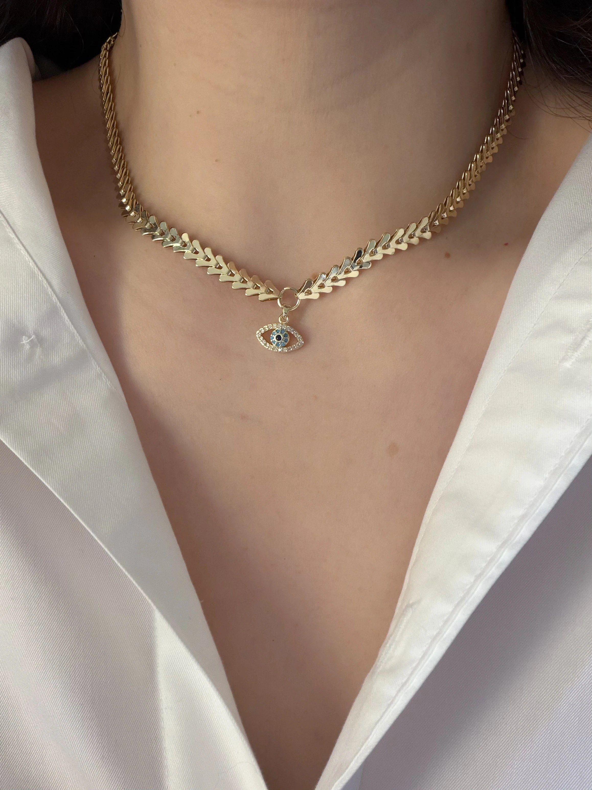 ÖZEL SERİ GÖZ BALIKSIRTI KOLYE