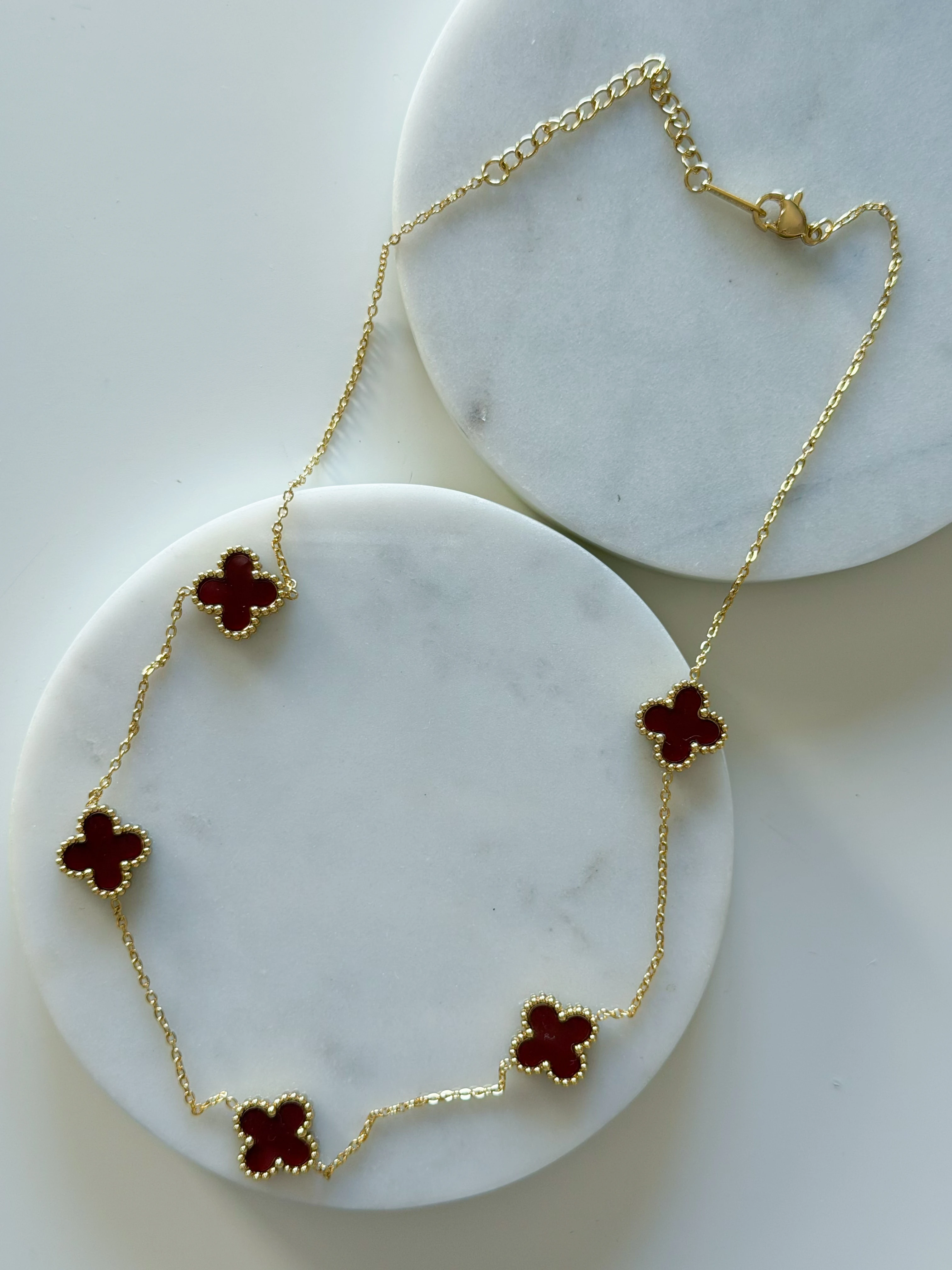 ÇELİK BORDO ÇOKLU YONCA KOLYE