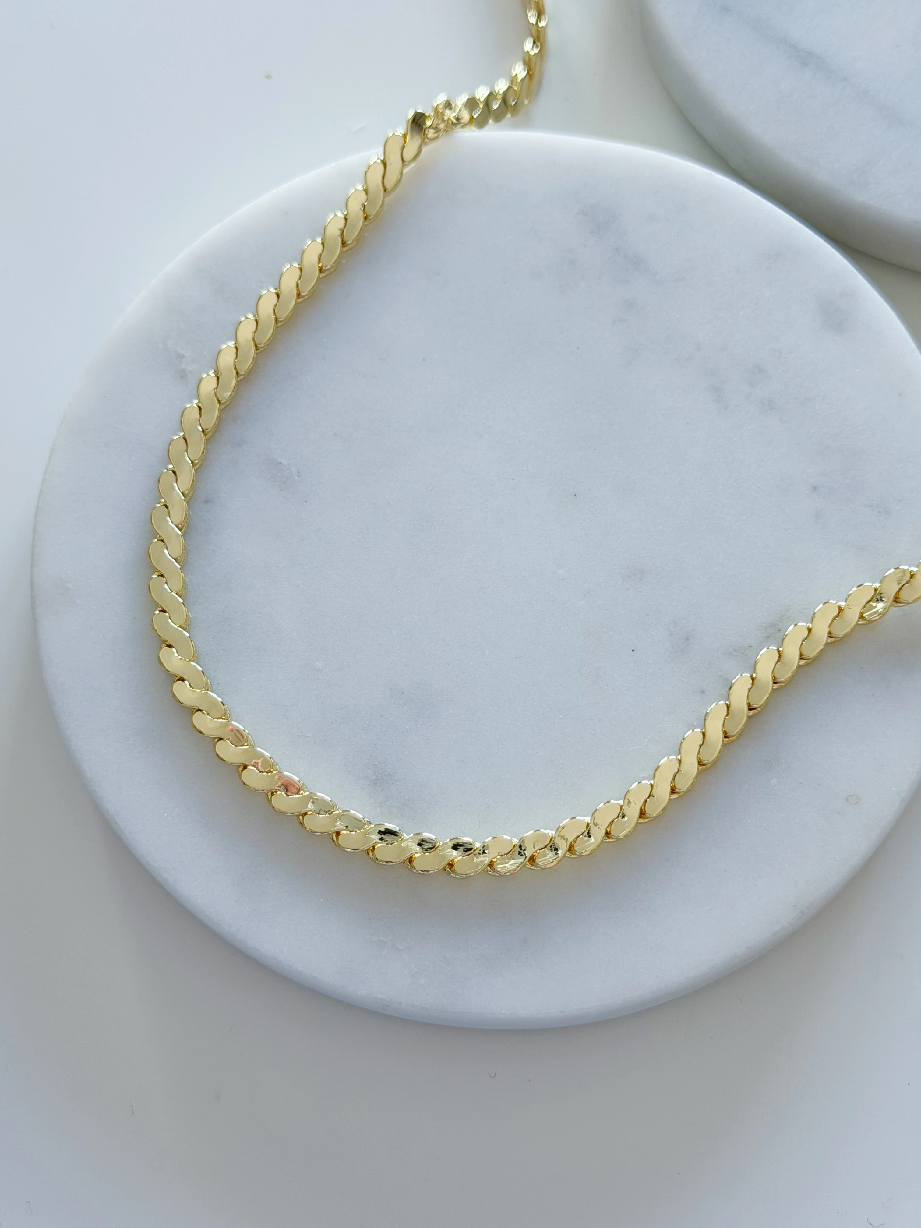 ÖZEL SERİ ÖRGÜ ZİNCİR KOLYE