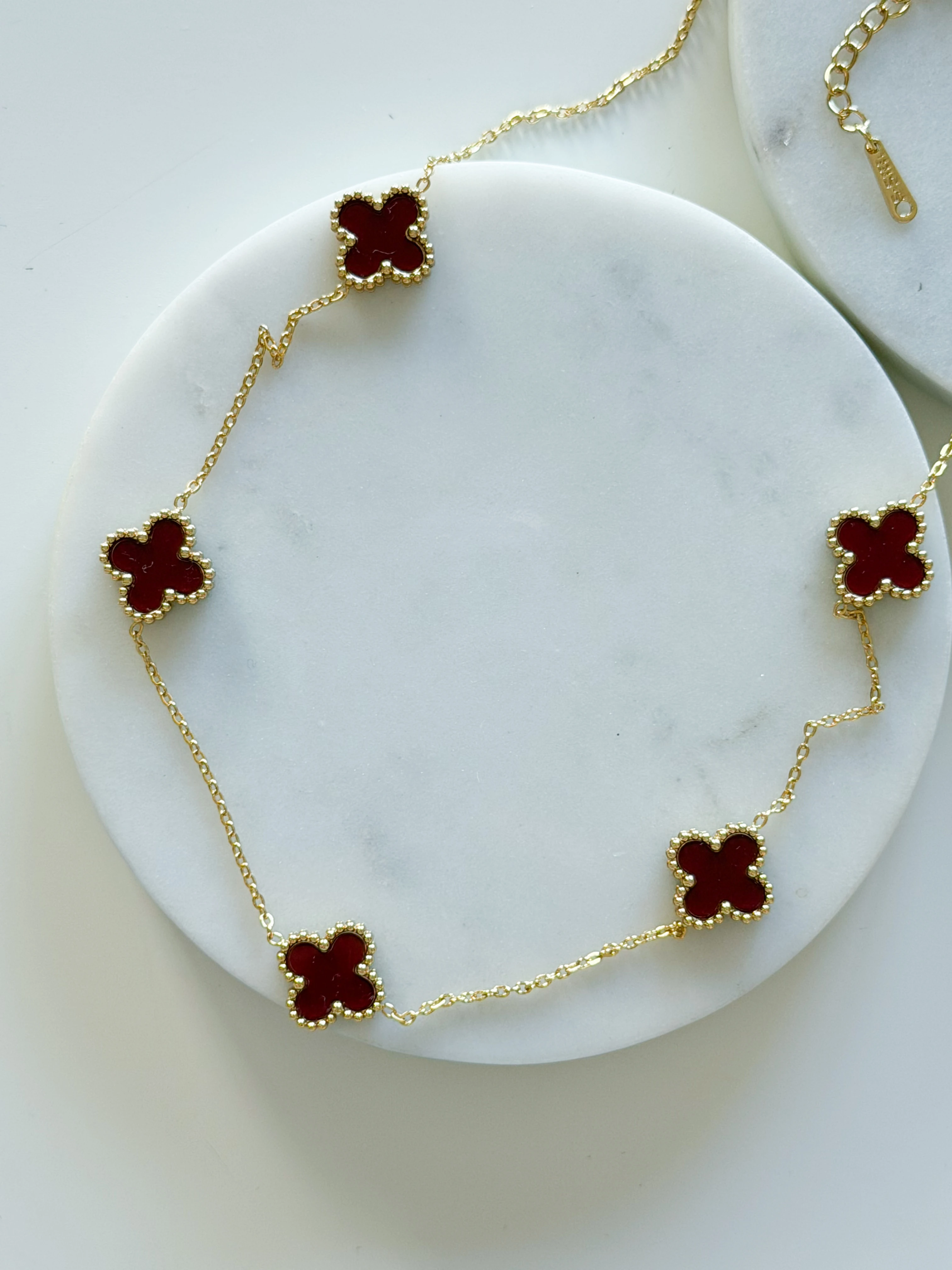 ÇELİK BORDO ÇOKLU YONCA KOLYE