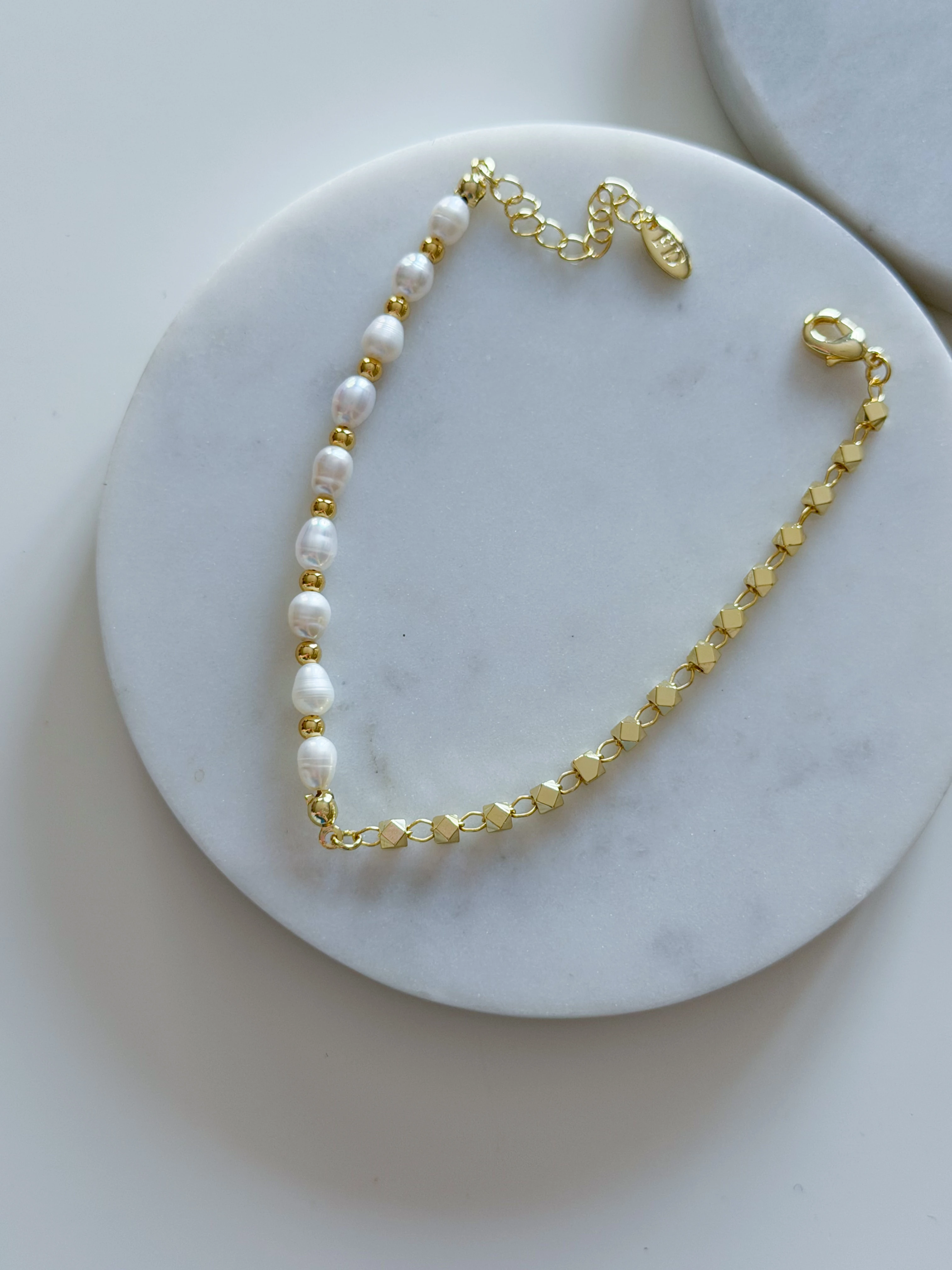 ÖZEL SERİ DOĞAL İNCİ-ZİNCİR BİLEKLİK