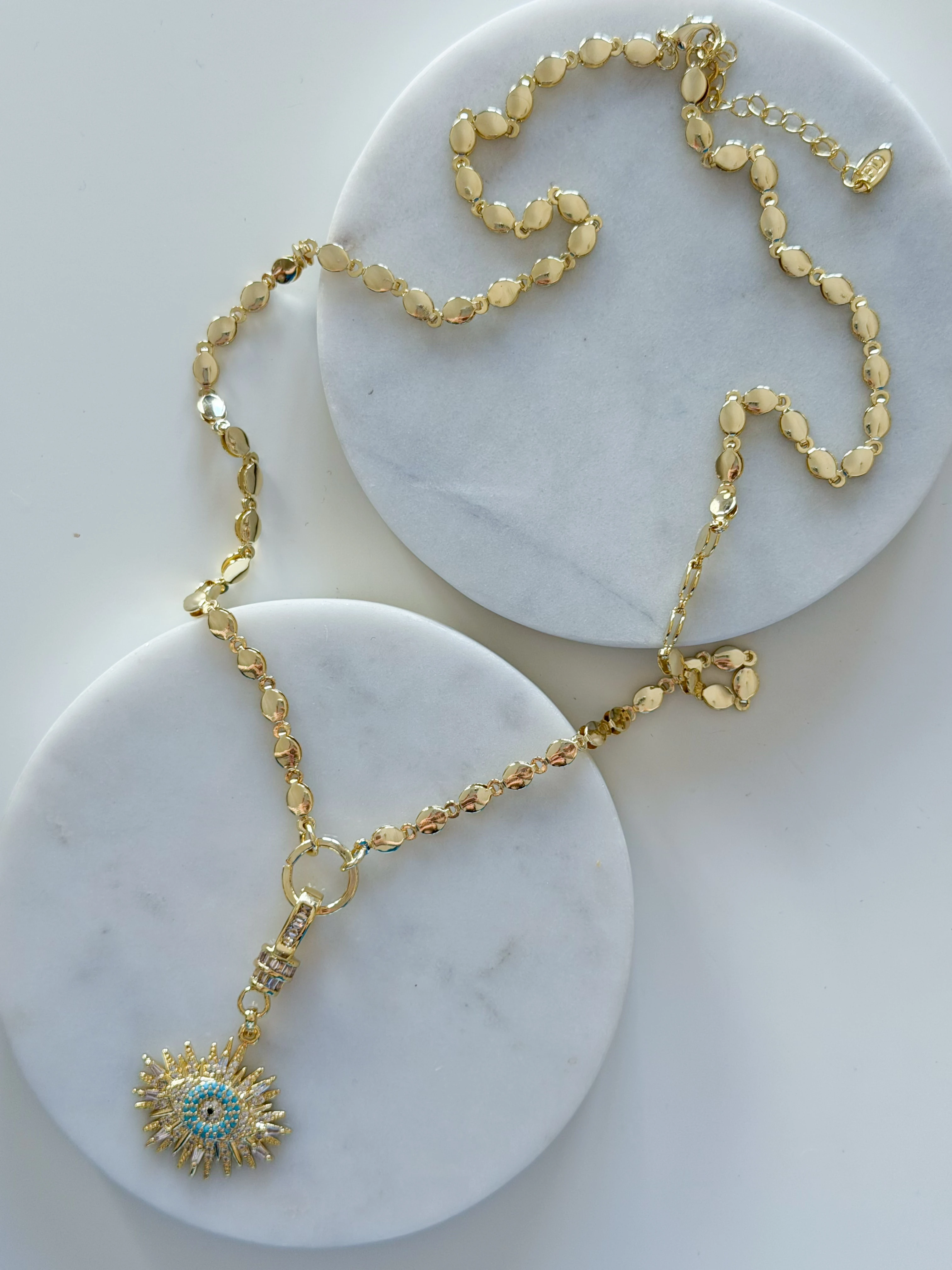 TAŞLI UÇ DETAYLI GÖZ KOLYE