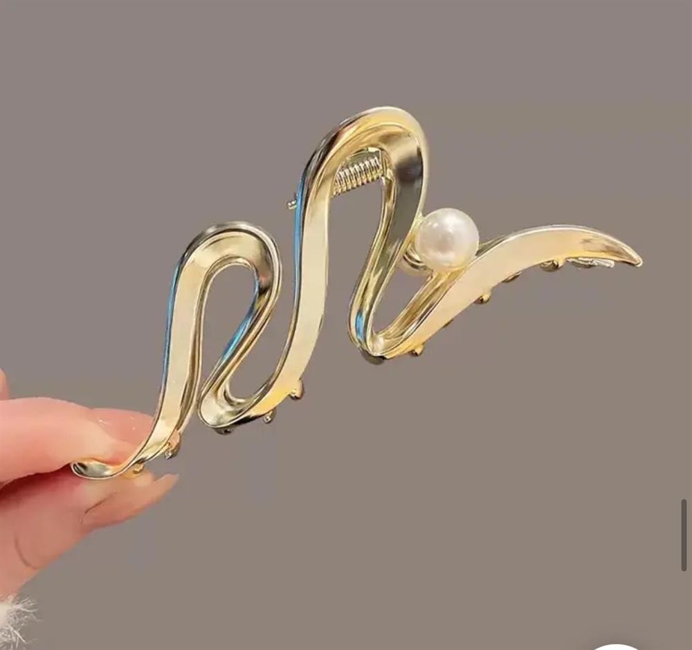 İnci detaylı mandal metal toka