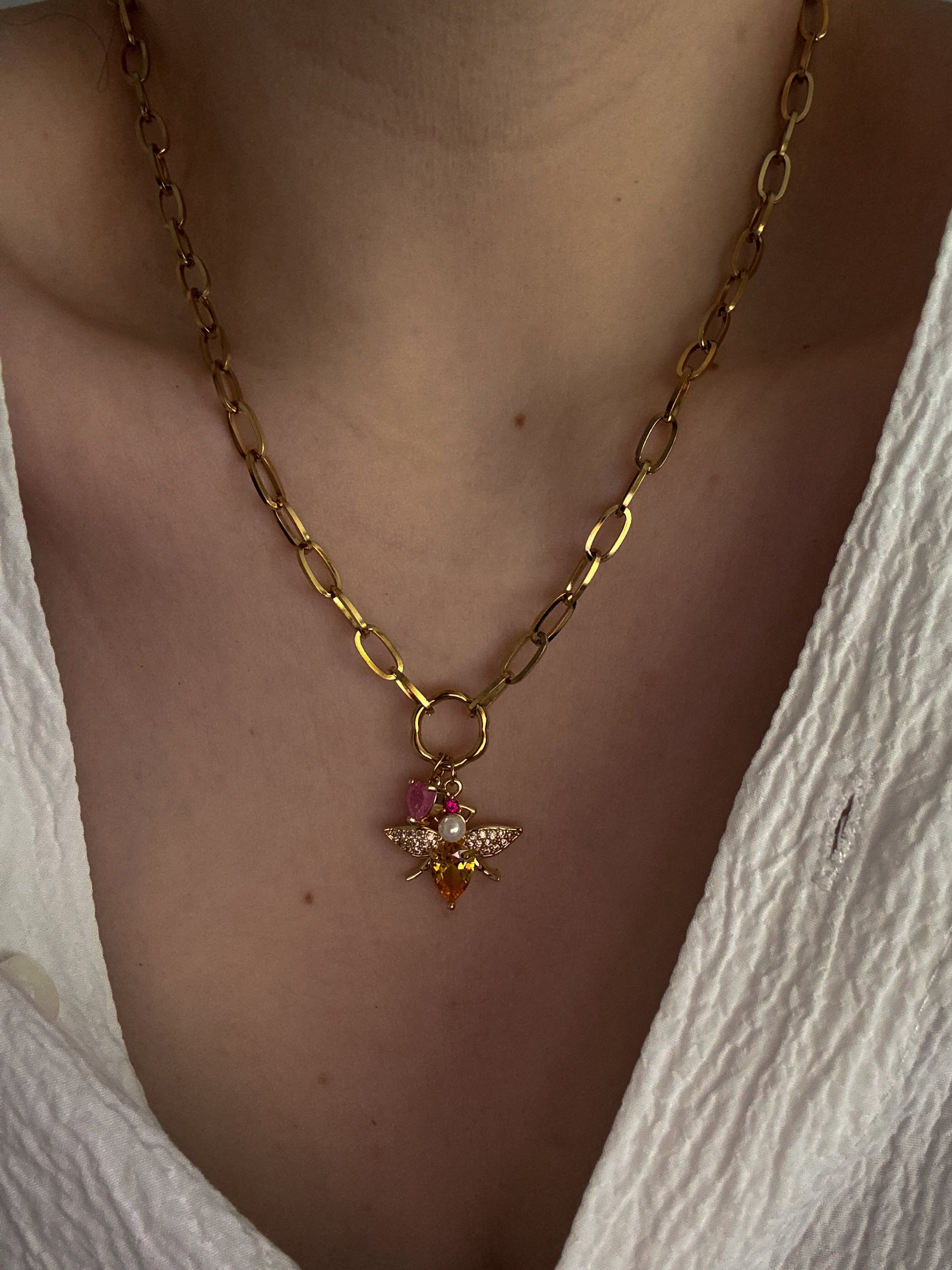 ÇELİK ARI KALP CHARM KOLYE