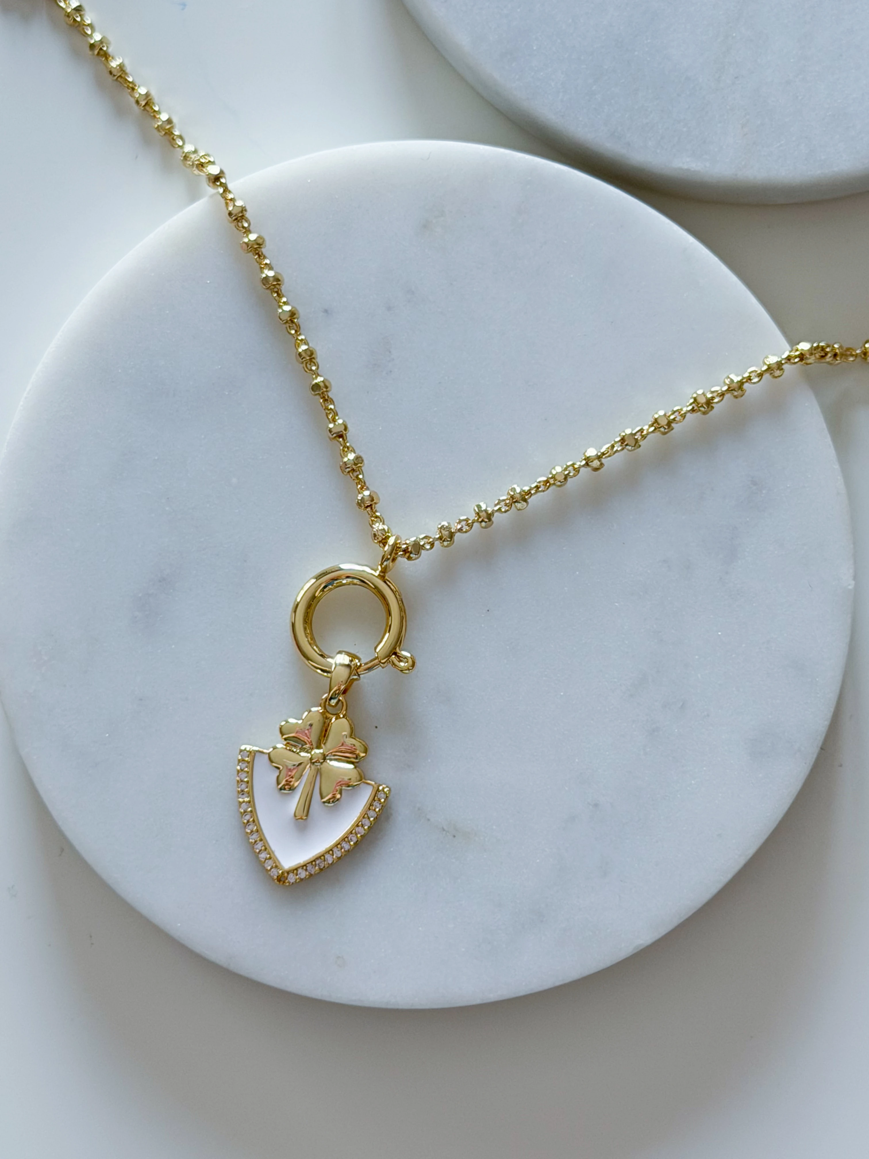 ÖZEL SERİ ŞANS YONCA KOLYE