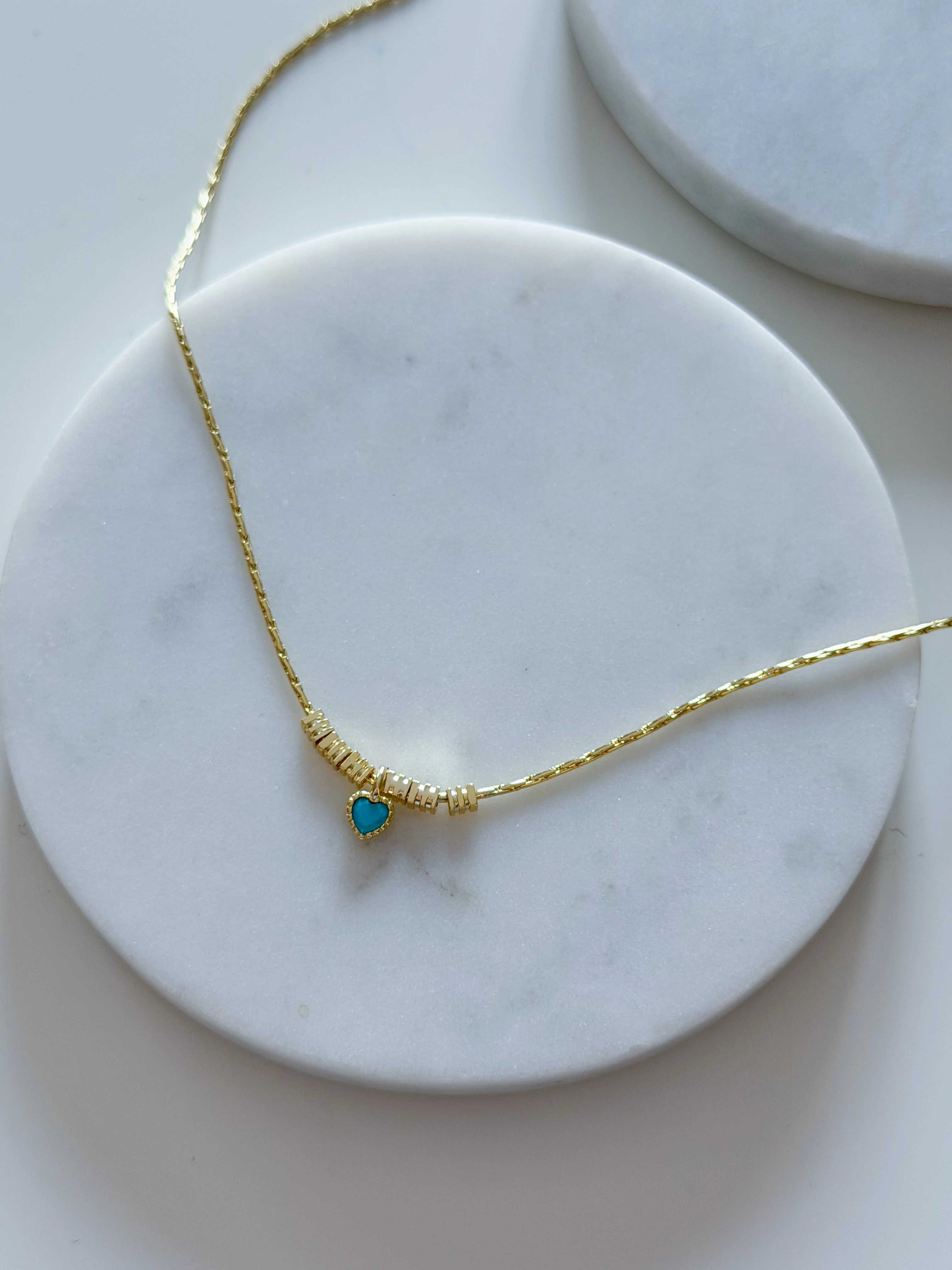 MİNİMAL KALP KOLYE