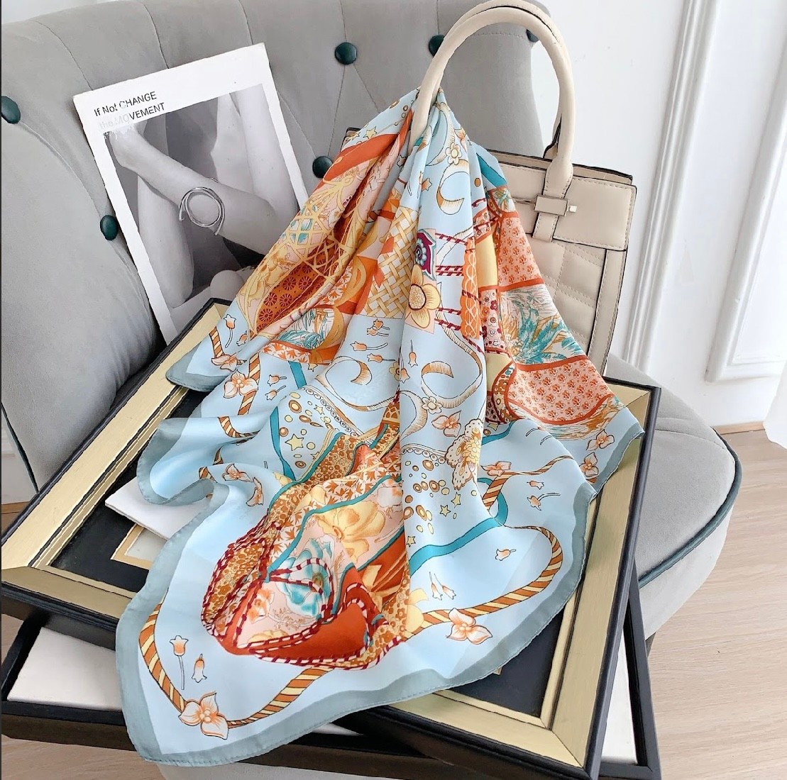 RENKLİ DESENLİ ŞAL-FULAR 70X70 CM - 1