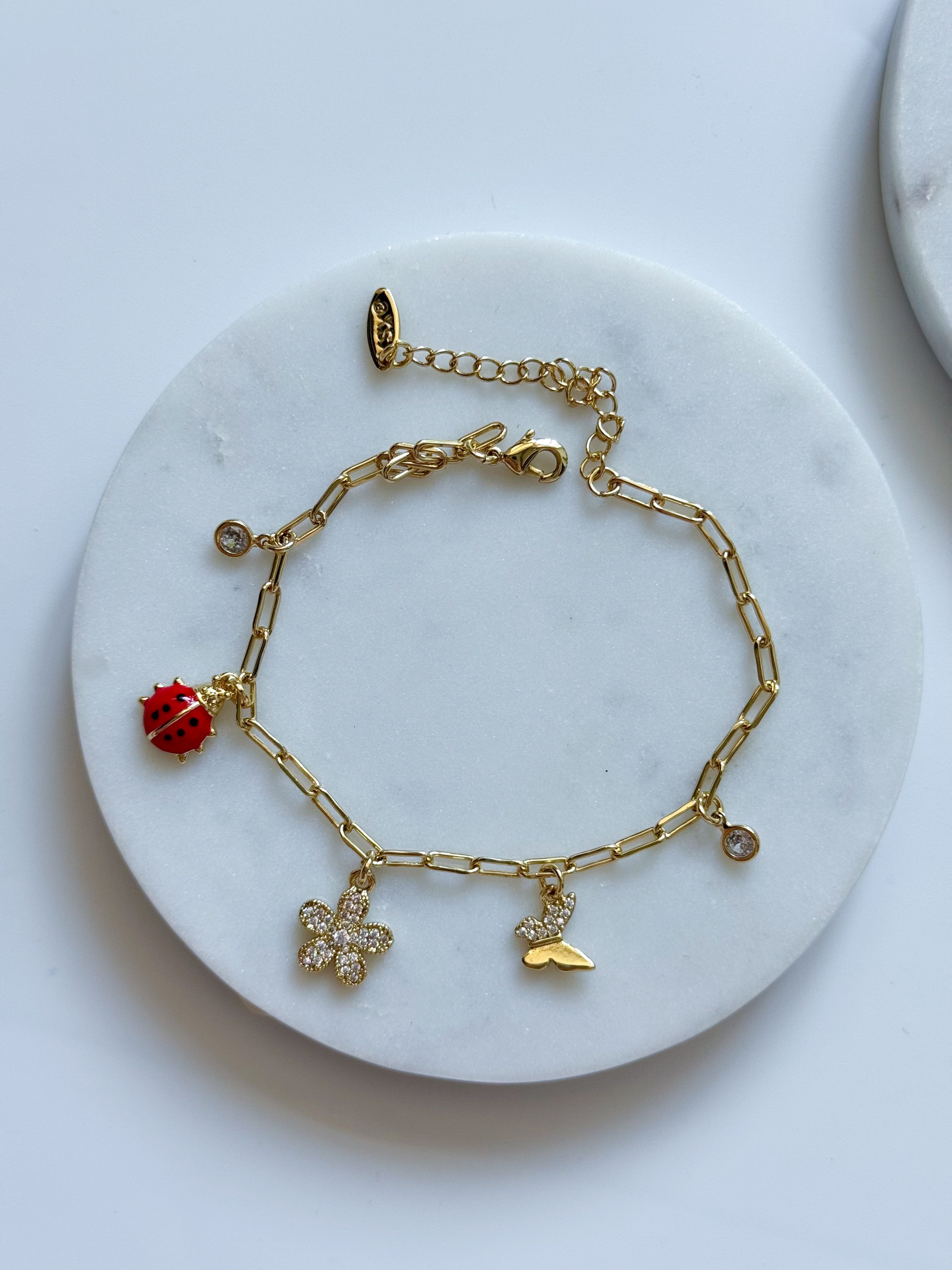 ÖZEL SERİ UĞUR CHARM BİLEKLİK