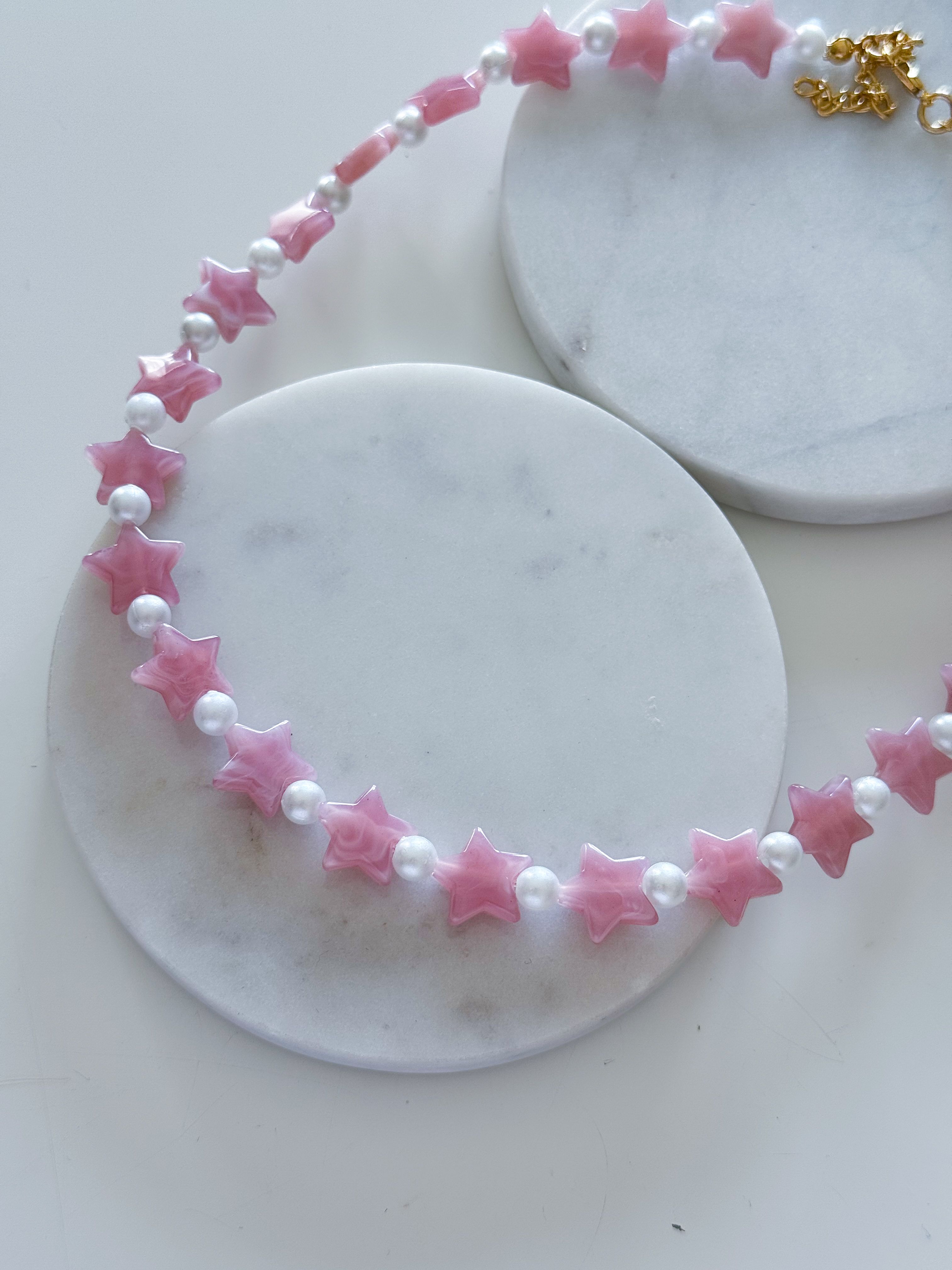 PEMBE YILDIZ-İNCİ KOLYE
