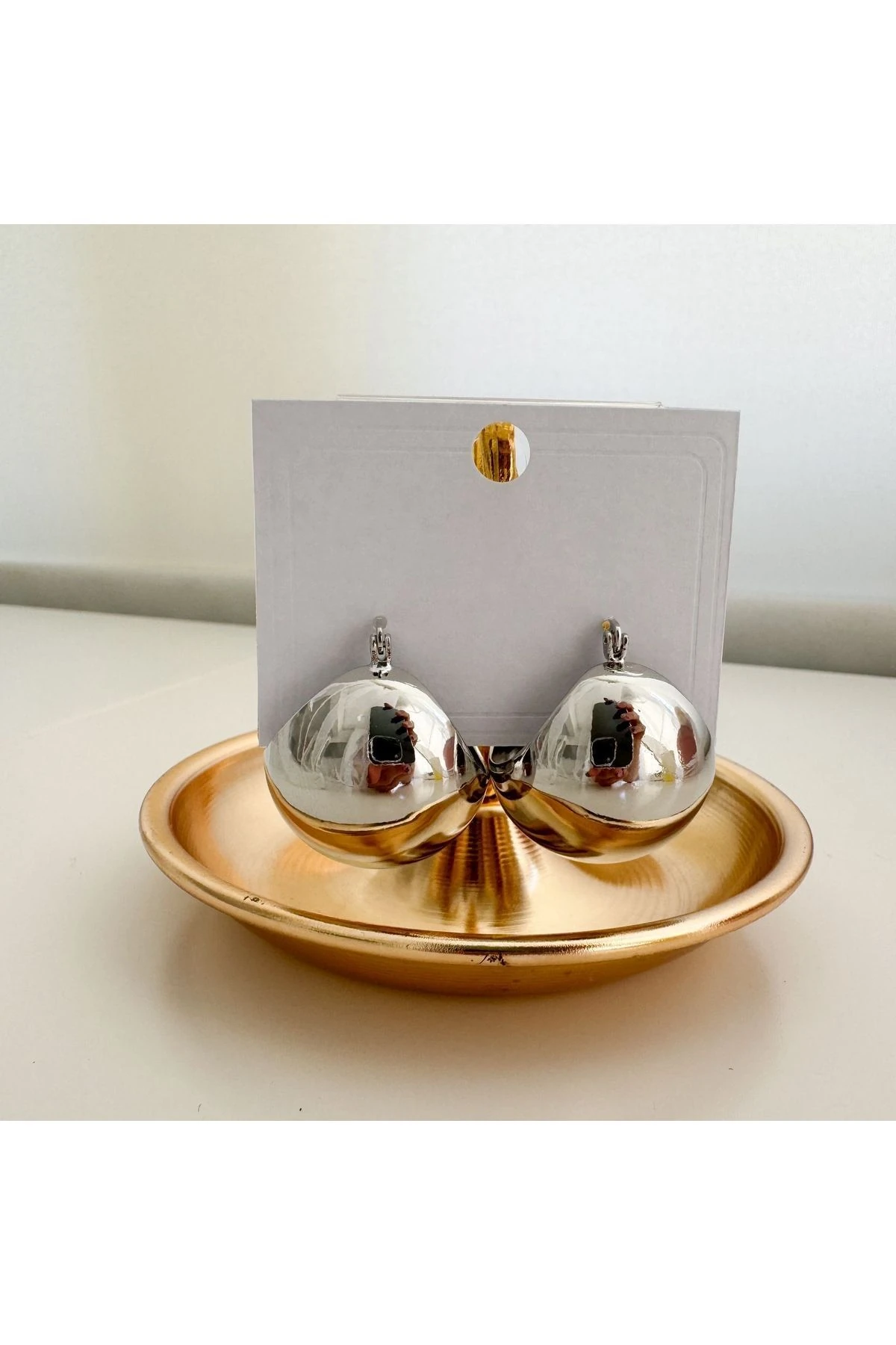 Çelik sepet top küpe