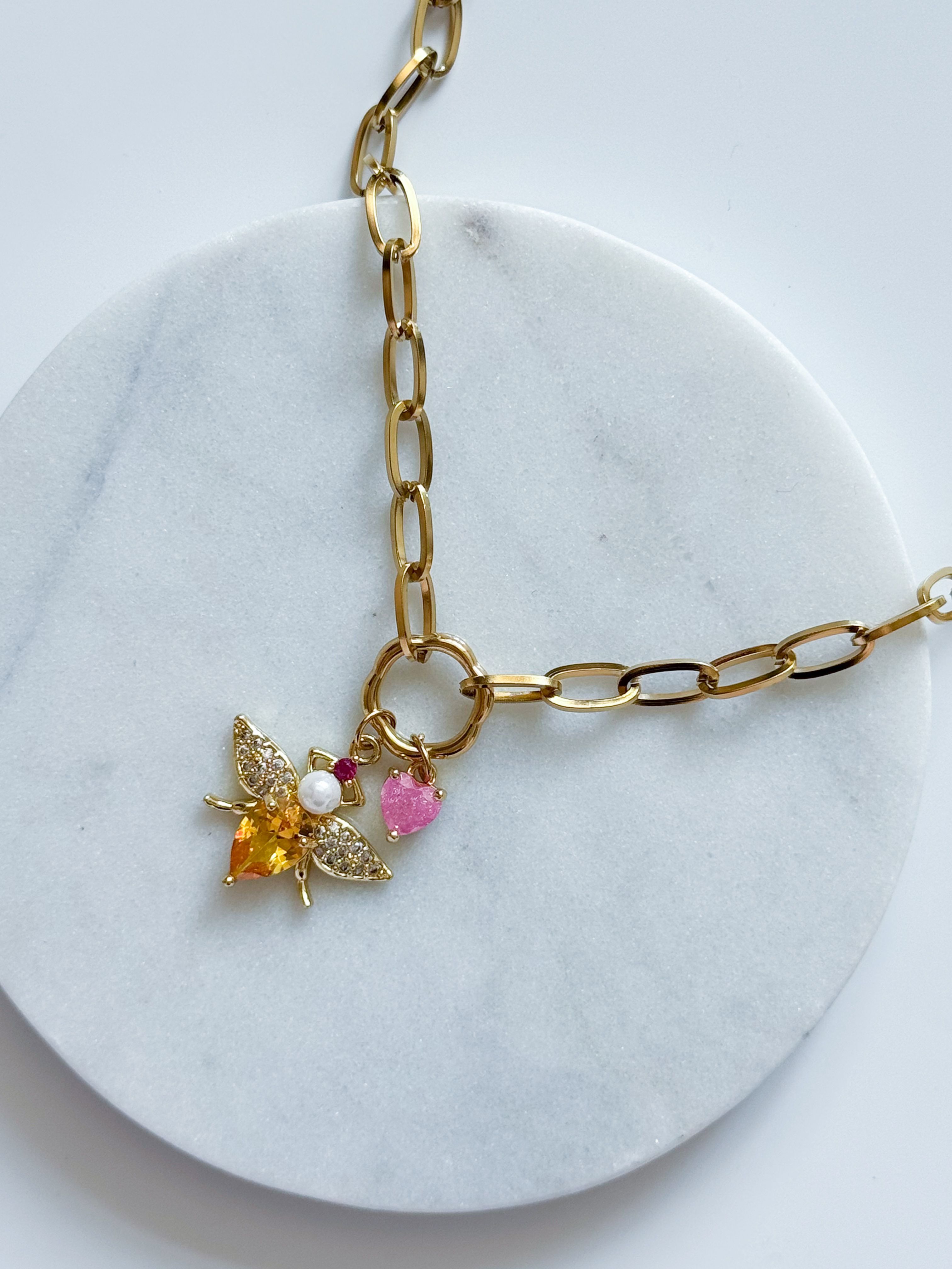 ÇELİK ARI KALP CHARM KOLYE