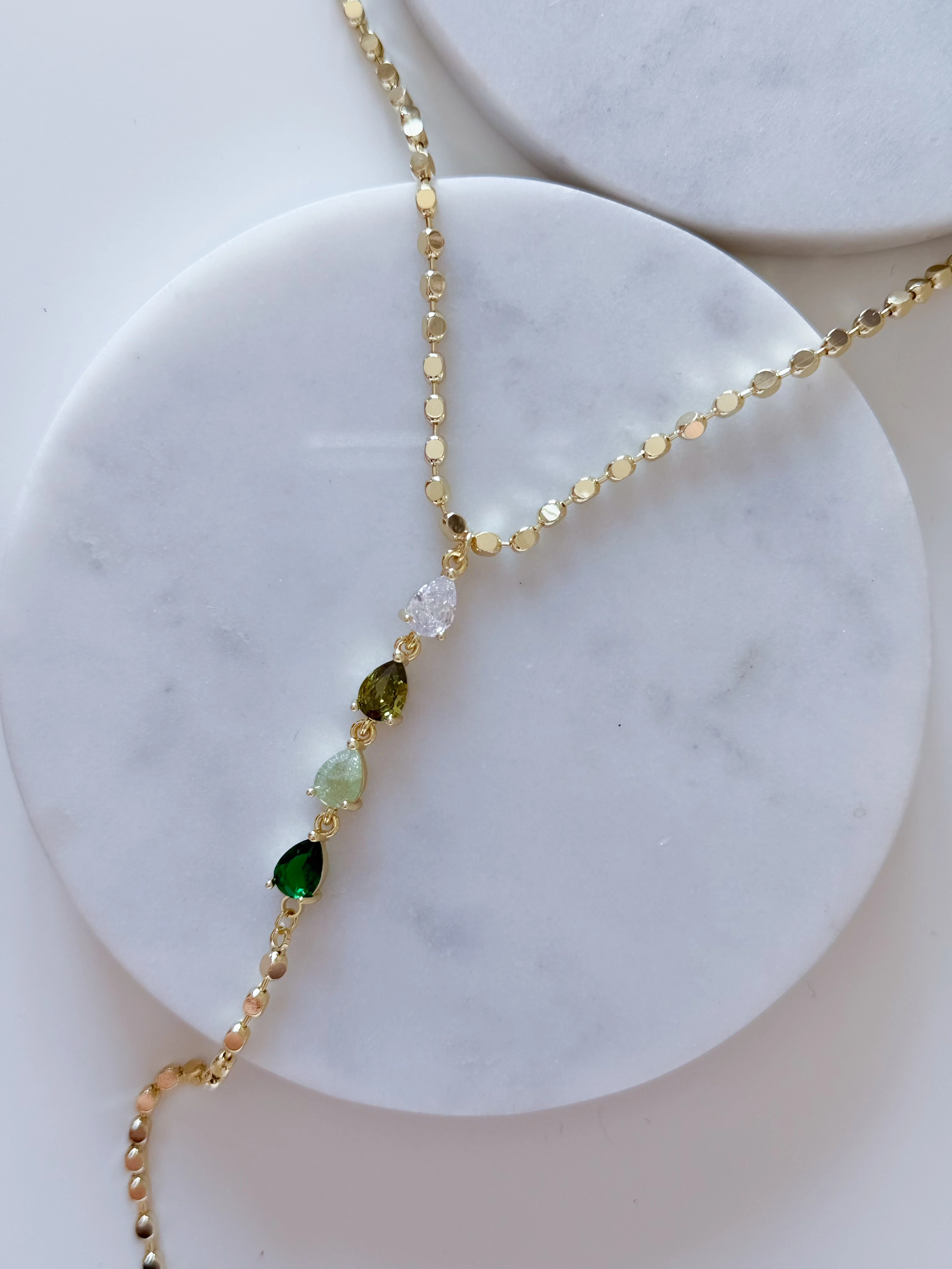 ÖZEL SERİ TAŞLI DÖRTGEN ZİNCİR Y KOLYE - yeşil