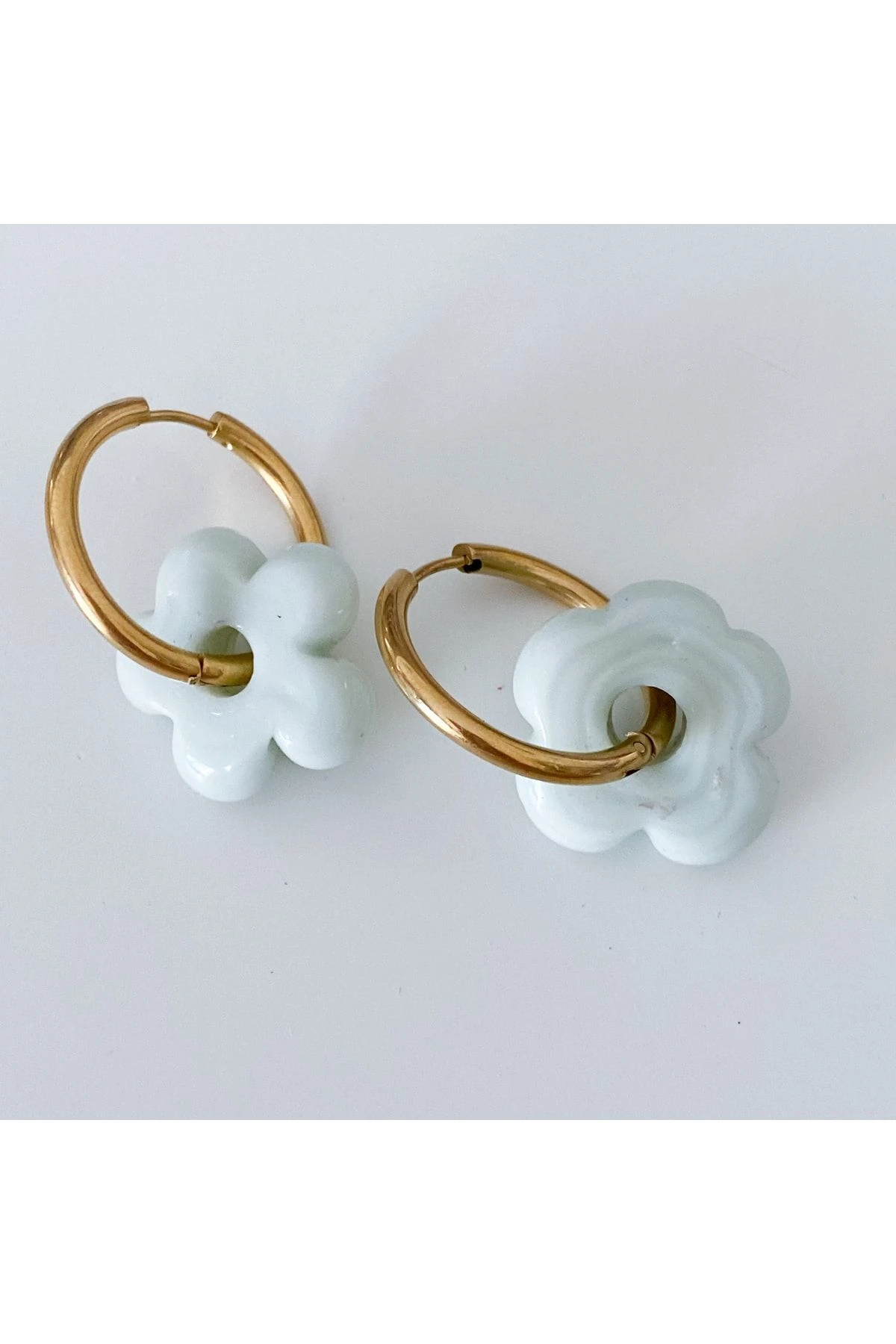 Cam Çiçek Halka Küpe