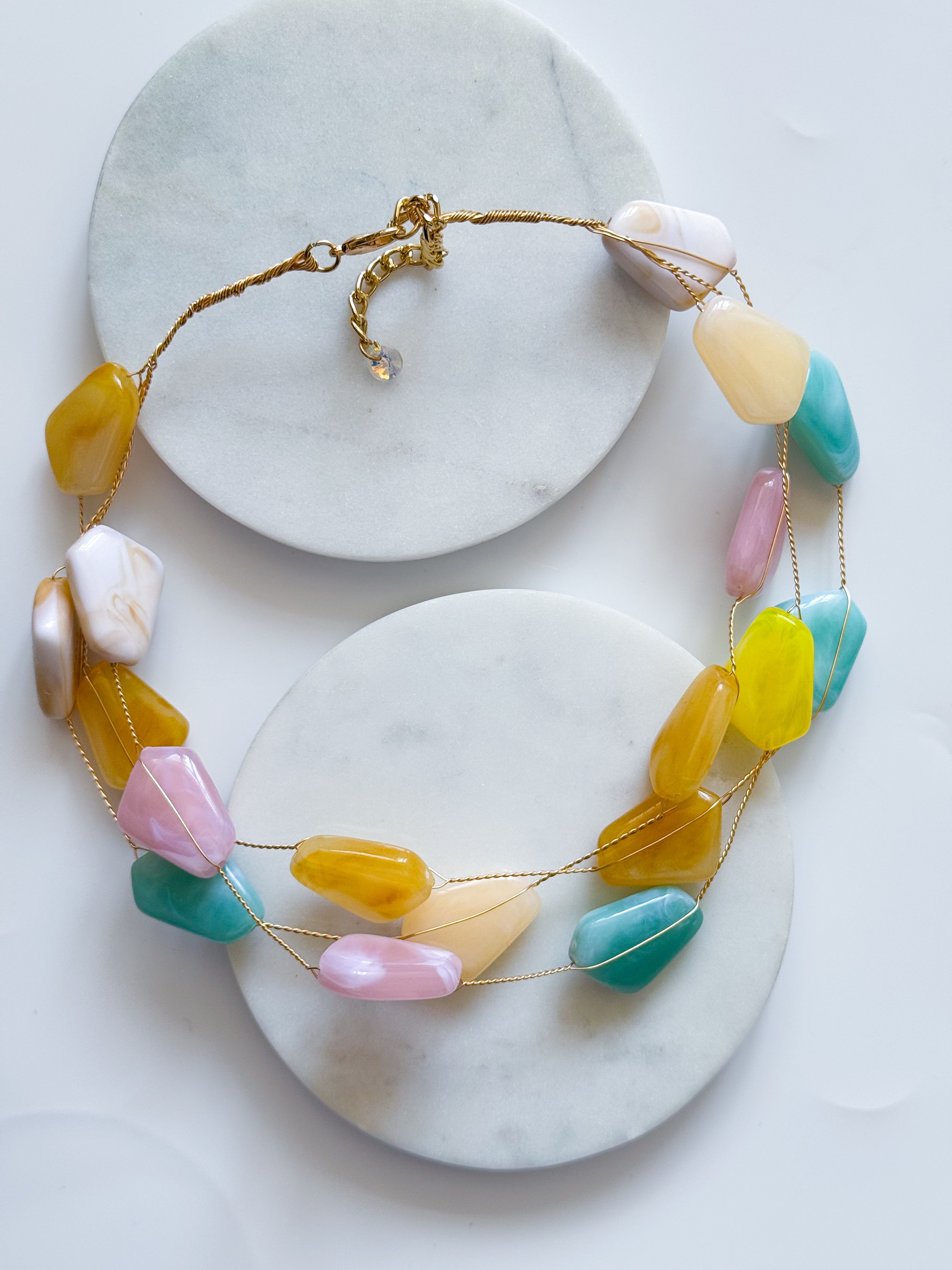 RENKLİ TEL CHOKER KOLYE