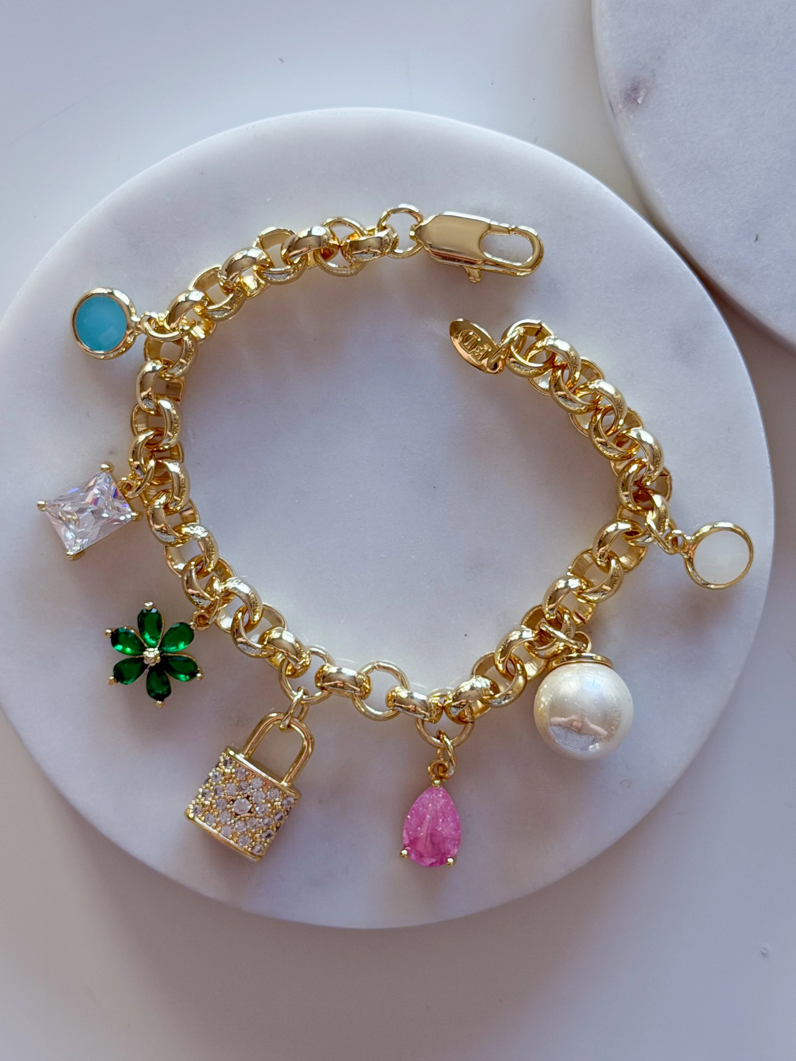 ÖZEL SERİ CHARM BİLEKLİK