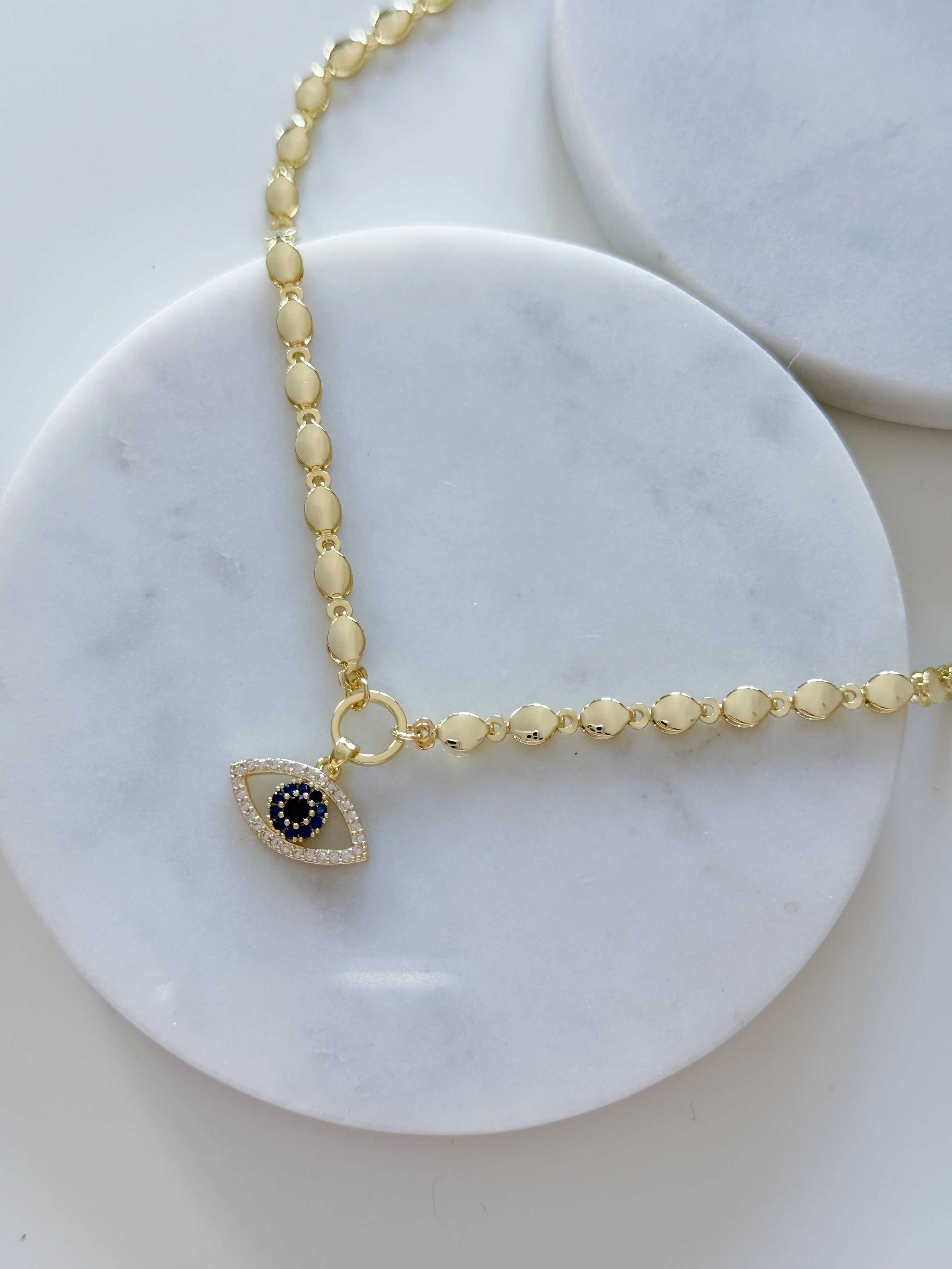 ÖZEL SERİ GÖZ BADEM KOLYE