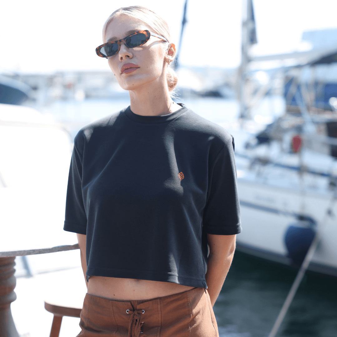 Antrasit Kadın Crop T-Shirt