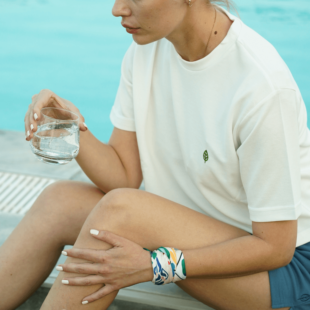 Ekru Kadın Crop T-Shirt