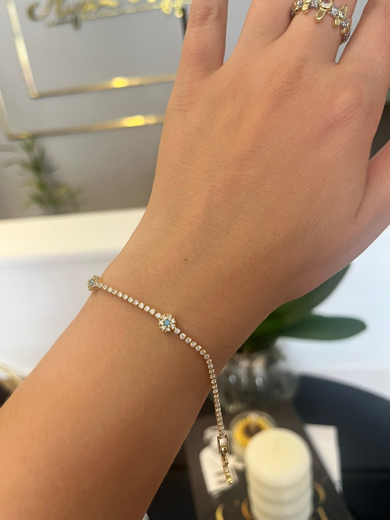 Özel Seri Mavi Zirkon Taş Model Bileklik