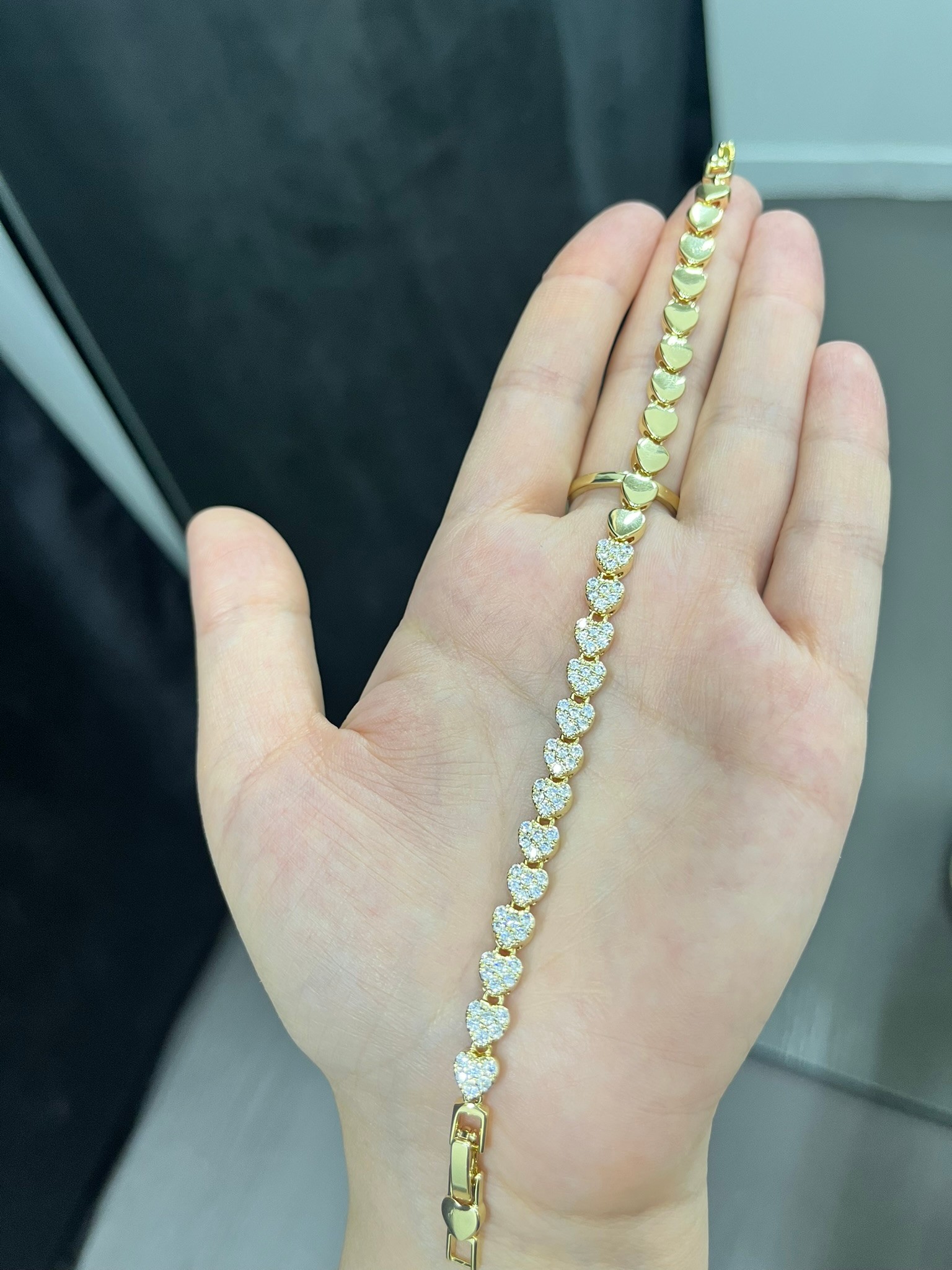 Özel Seri Zirkon Taşlı Kalp Model Bileklik