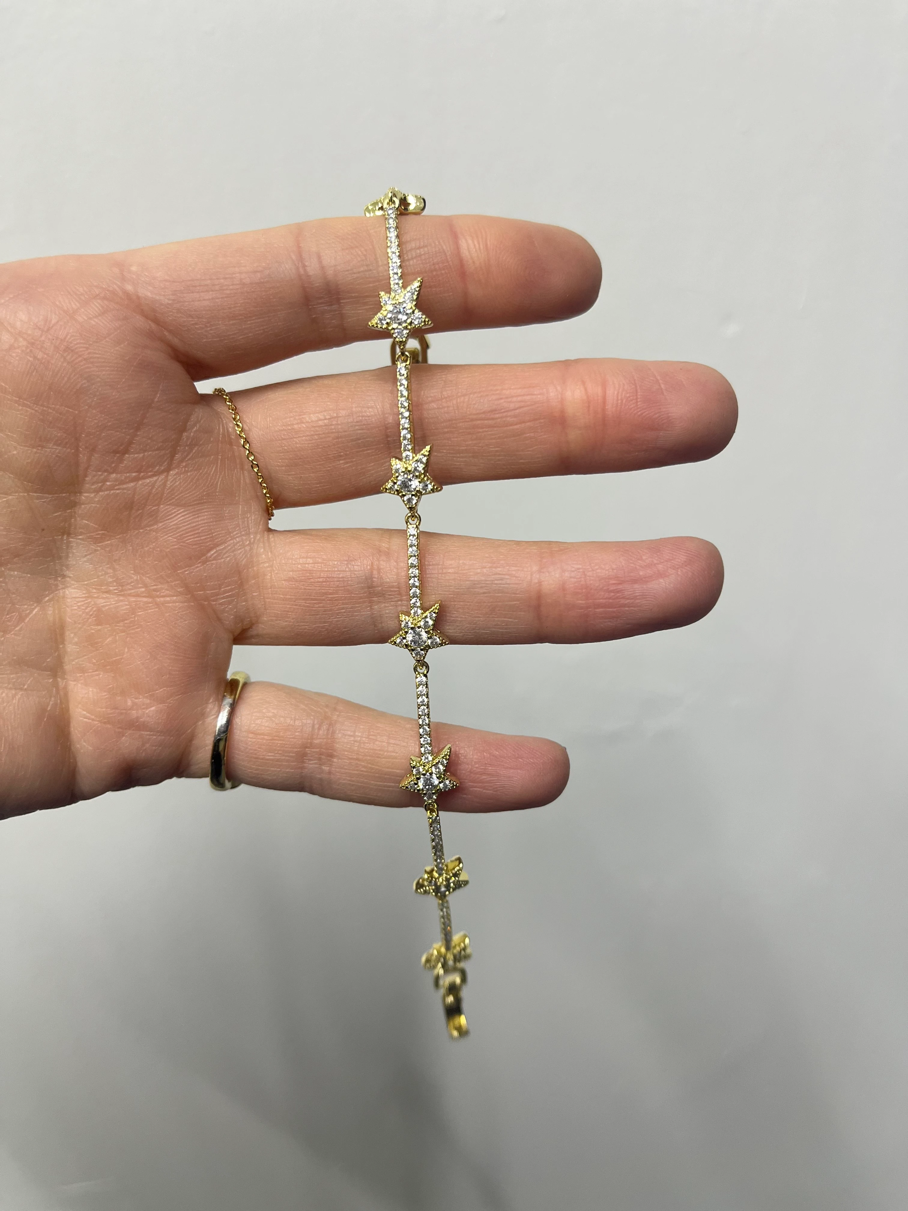 Özel Seri Zirkon Taşlı Yıldız Model Bileklik XP (19cm₺