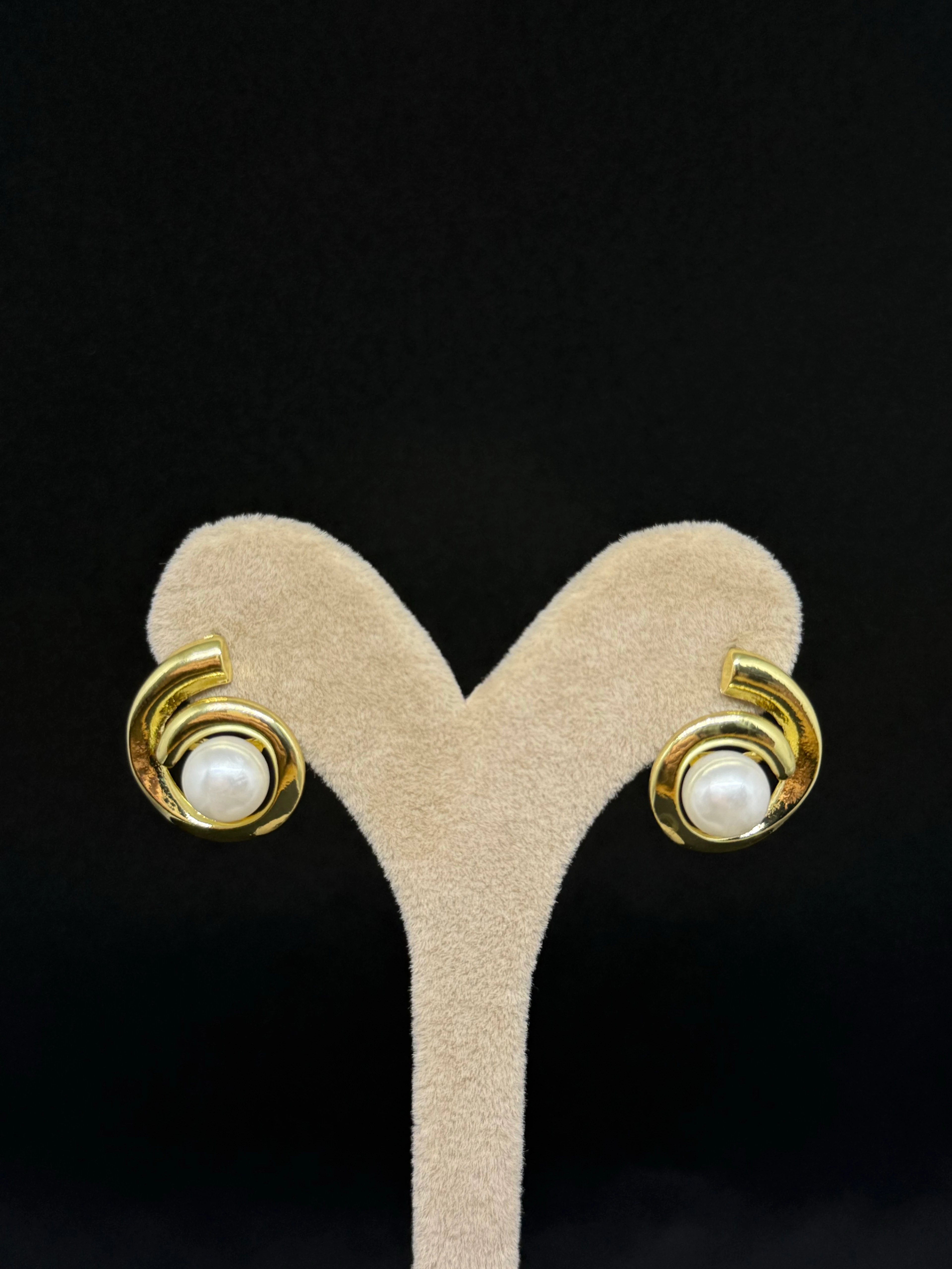 Özel Seri İnci Model Küpe