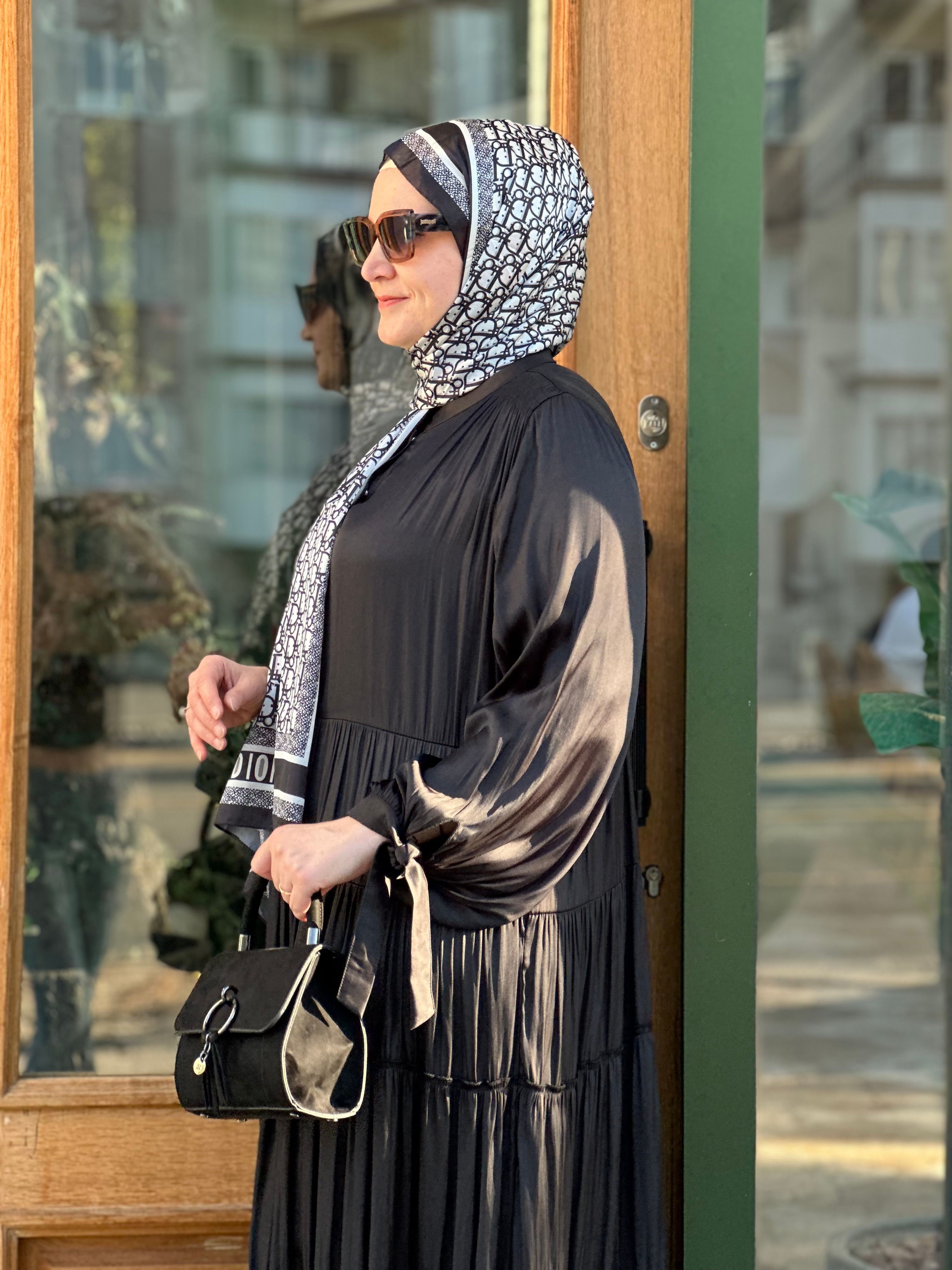 Lissmore 5843 Önü Çıtçıt Elbise - Siyah