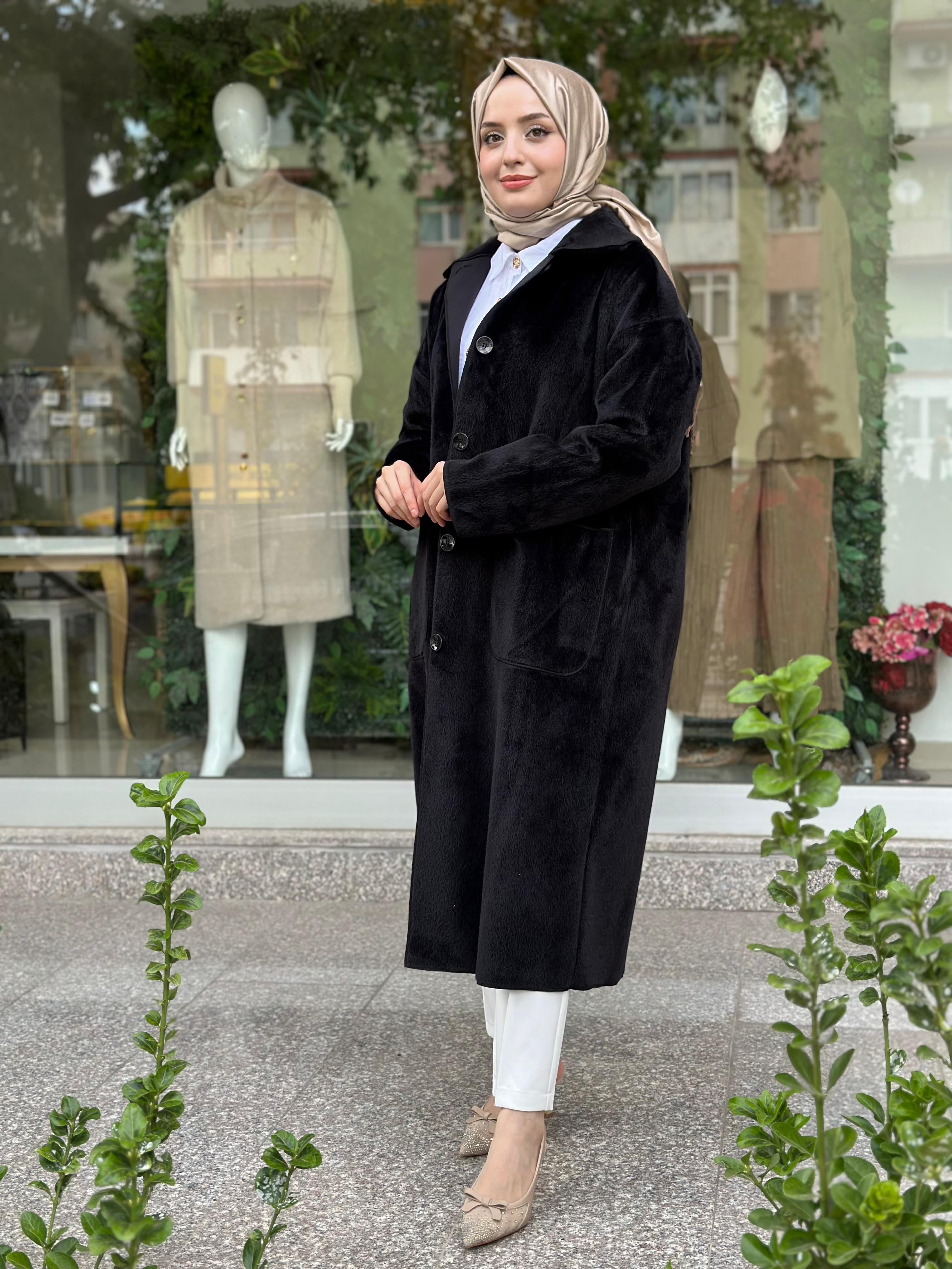 İkoll 16851 Keçe Kaban - Siyah