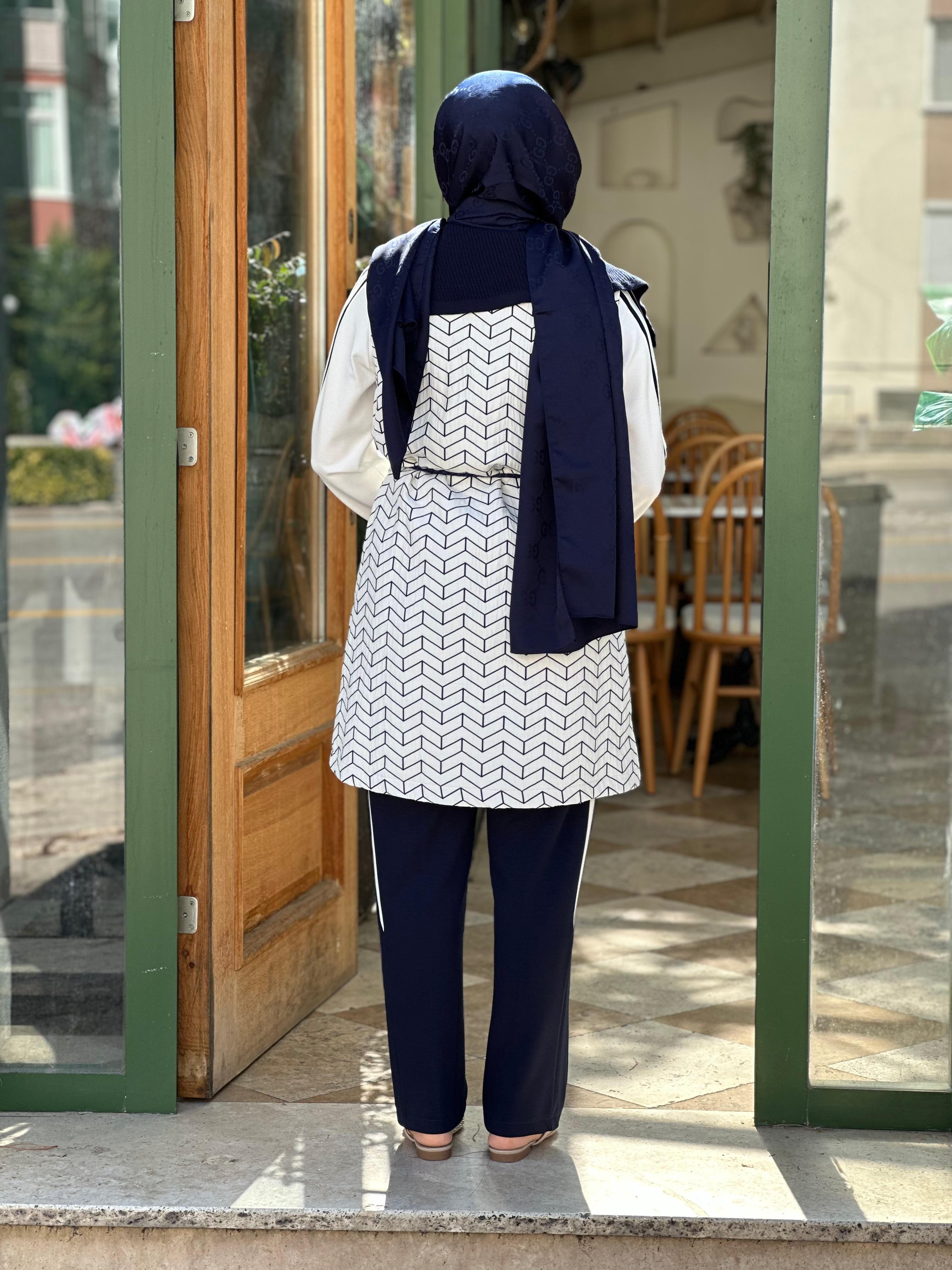 Pureva 2668 Çizgili üçlü Takım