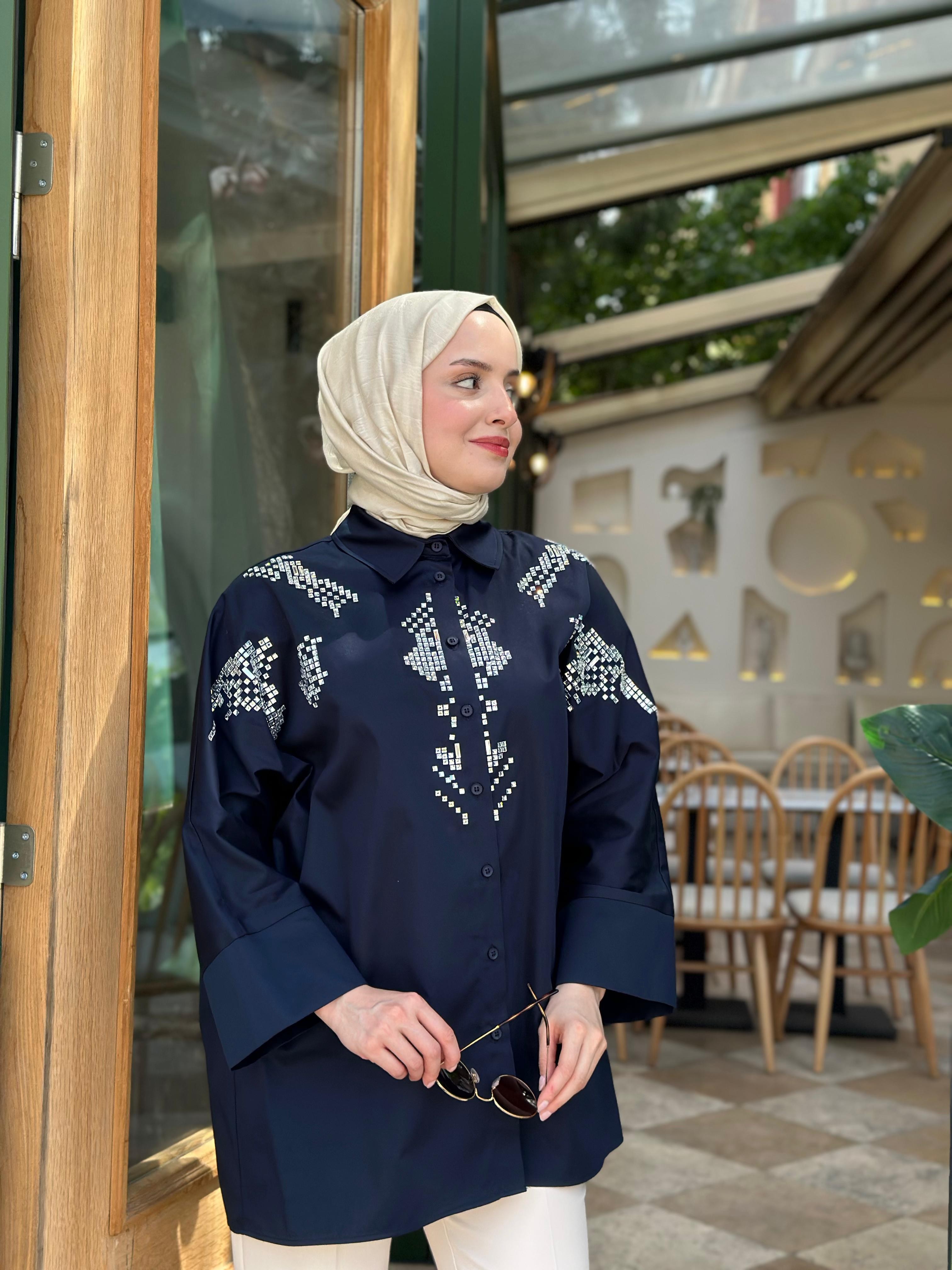 Ghisa 4848 Taş İşlemeli Gömlek - Laci