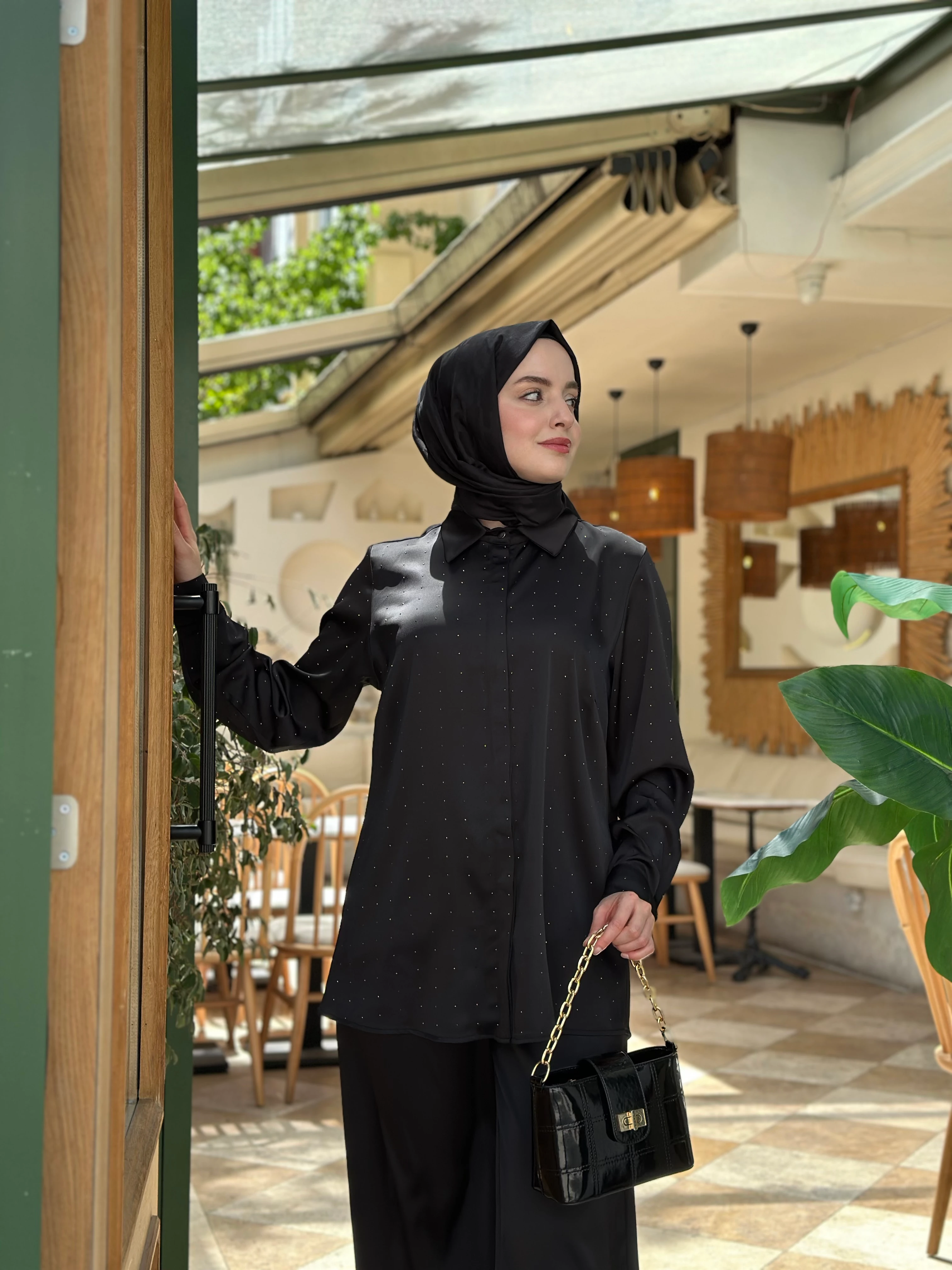 Tığ Triko Saten Taşlı Takım - Siyah