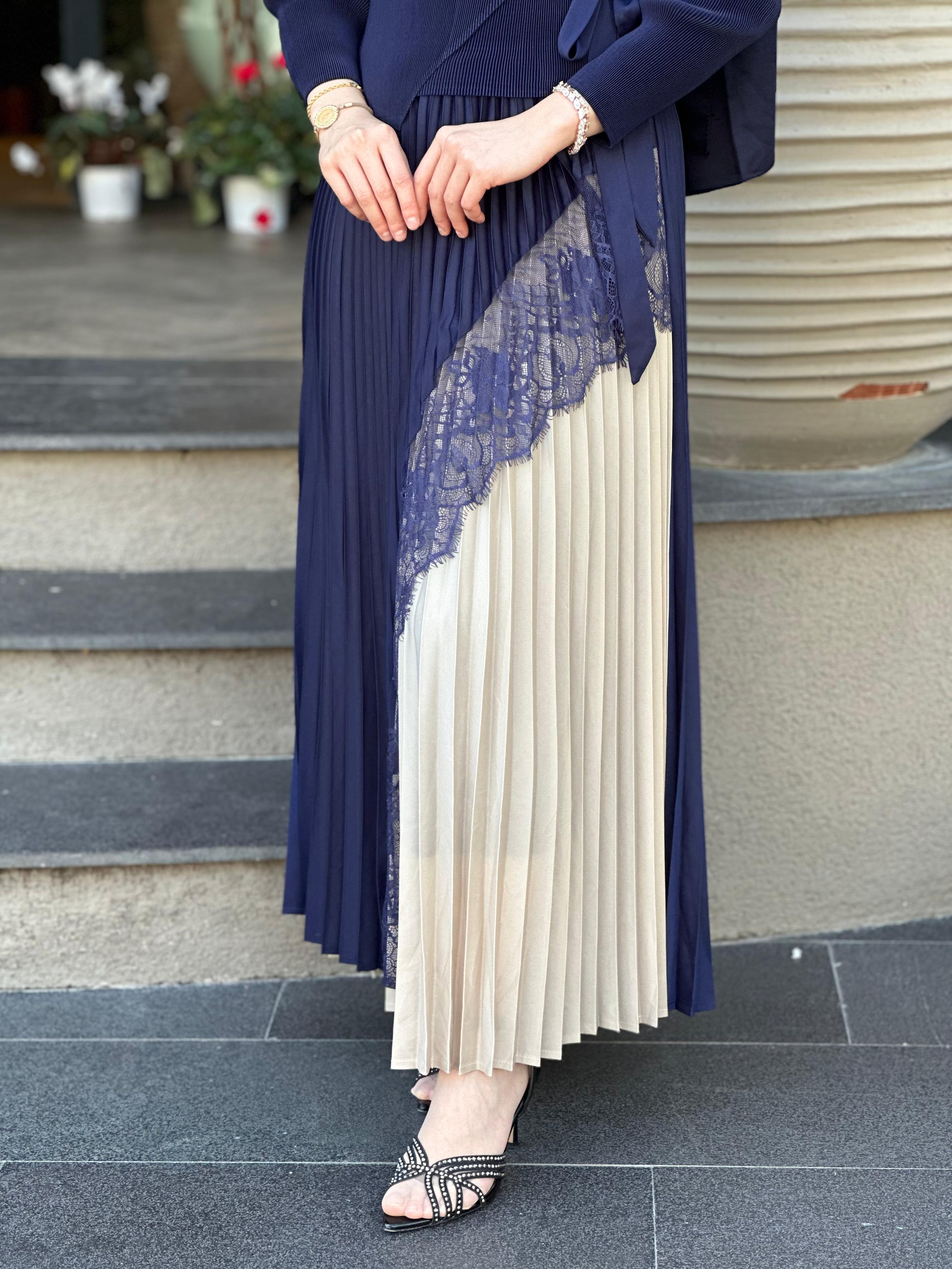 İTHAL M 53 ETEĞİ DANTEL DETAYLI ELBİSE - Siyah