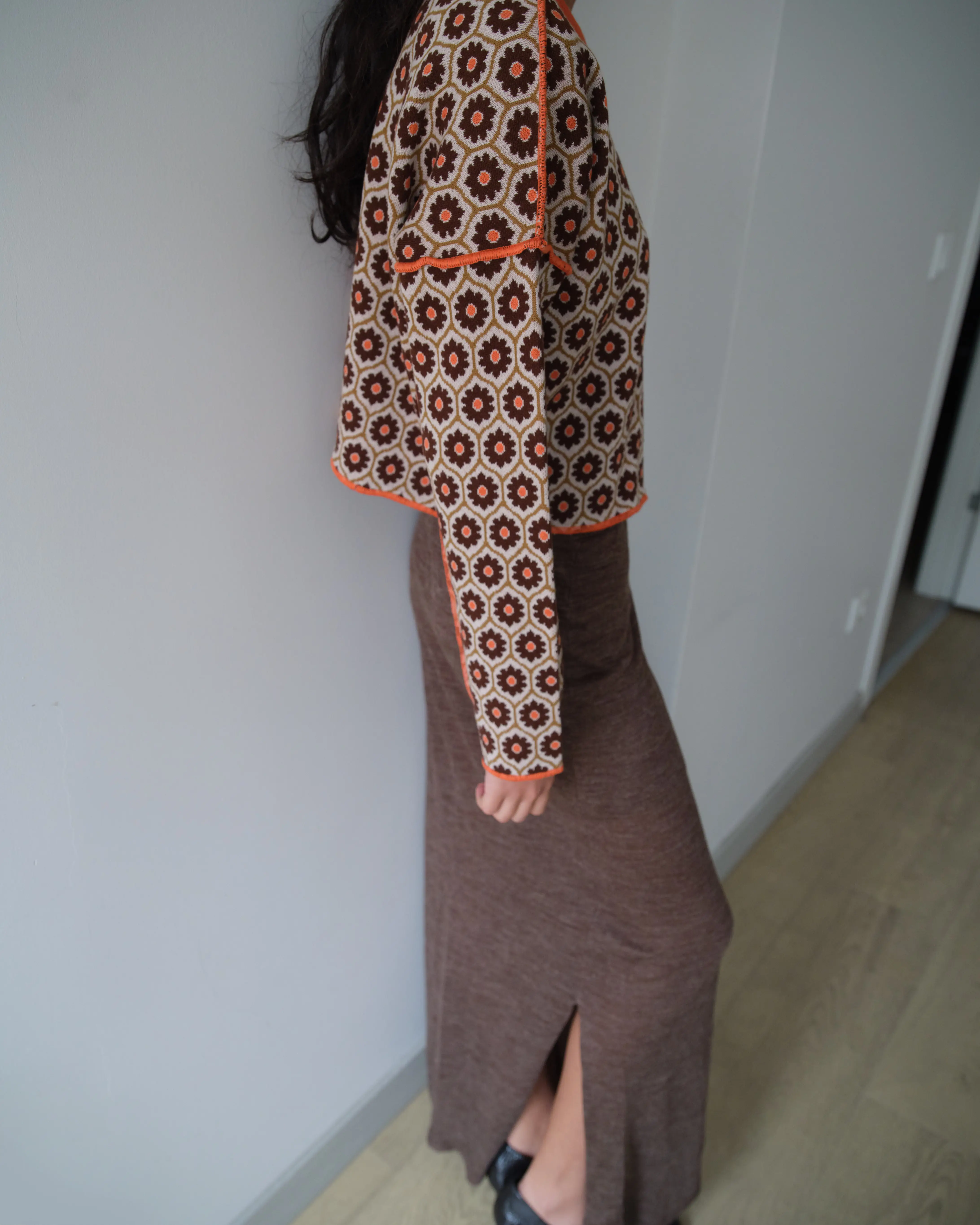 Flora Grid Crop Kazak