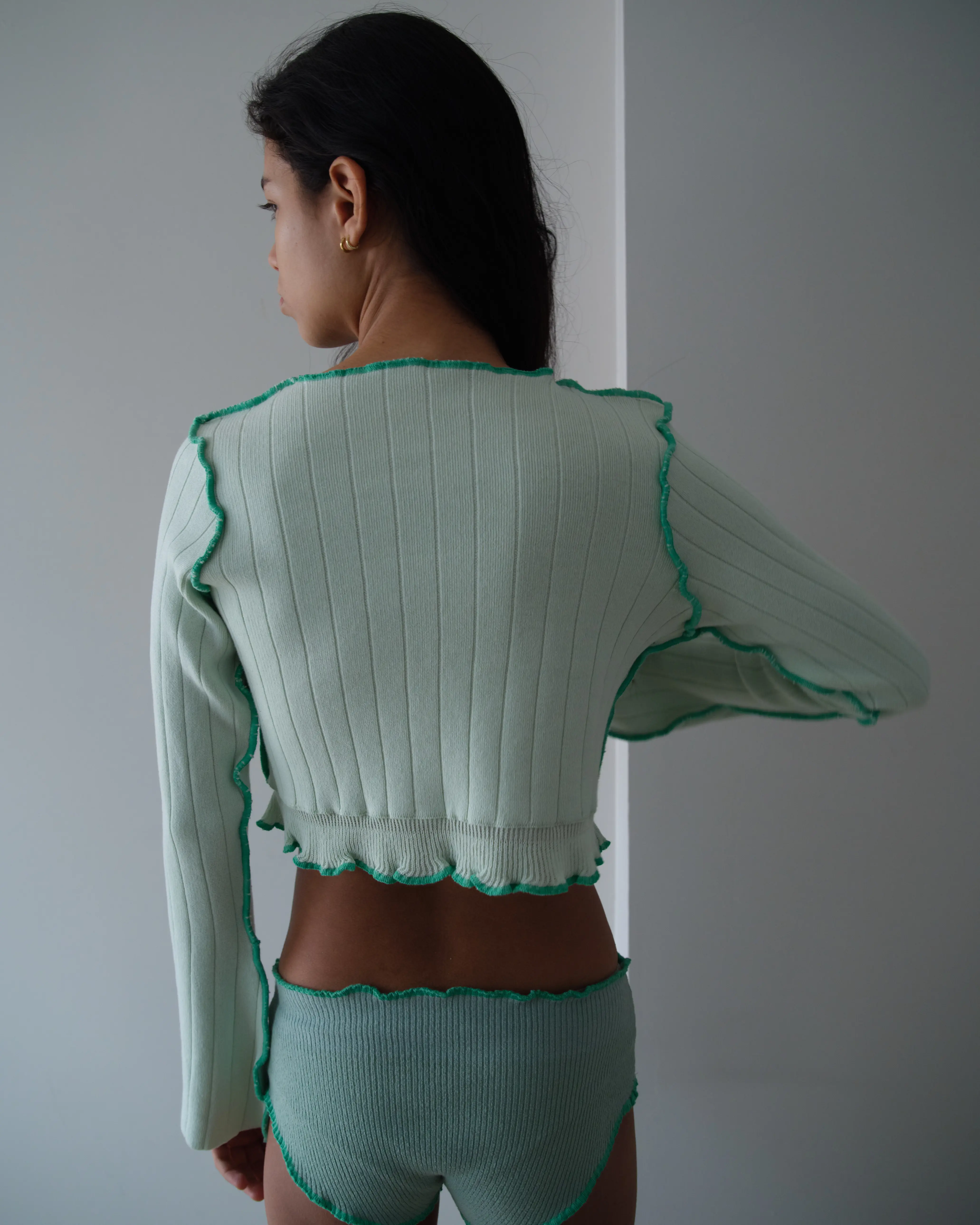 Mintwave Crop Kazak