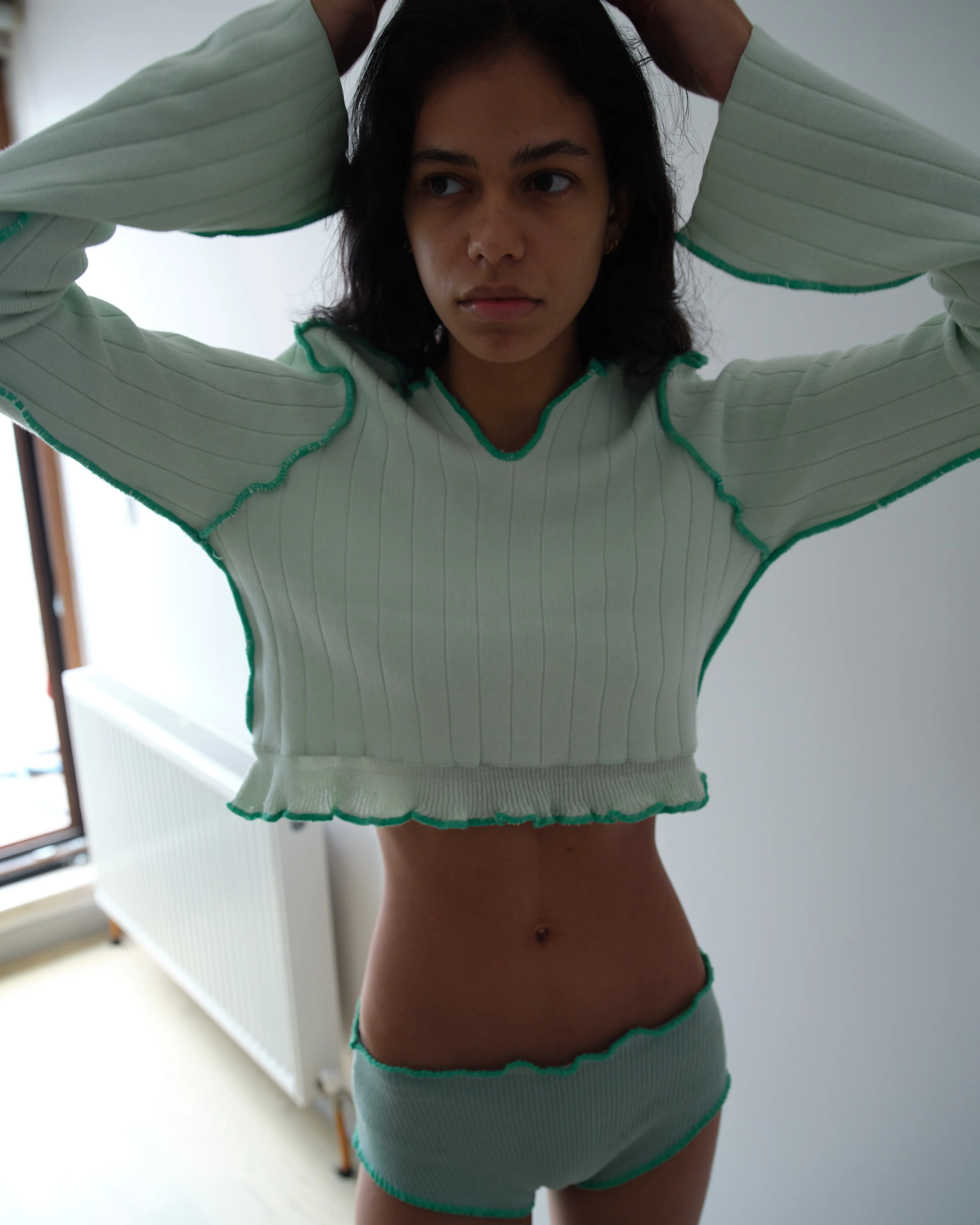 Mintwave Crop Kazak