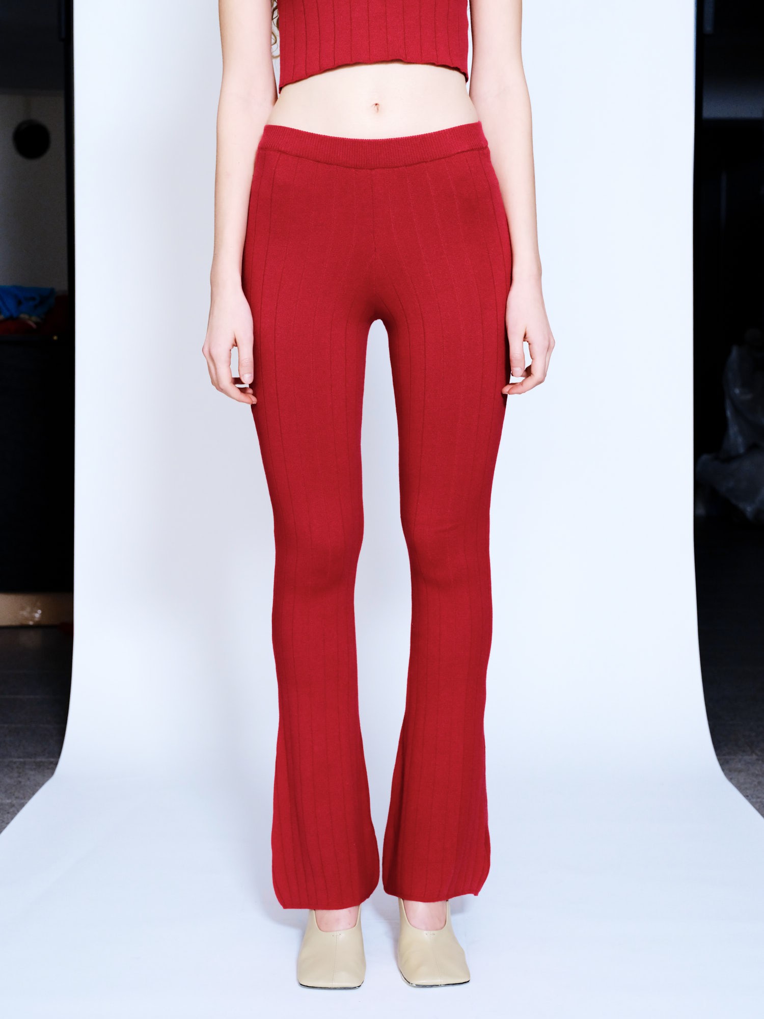 Crimson Flare Triko Pantolon