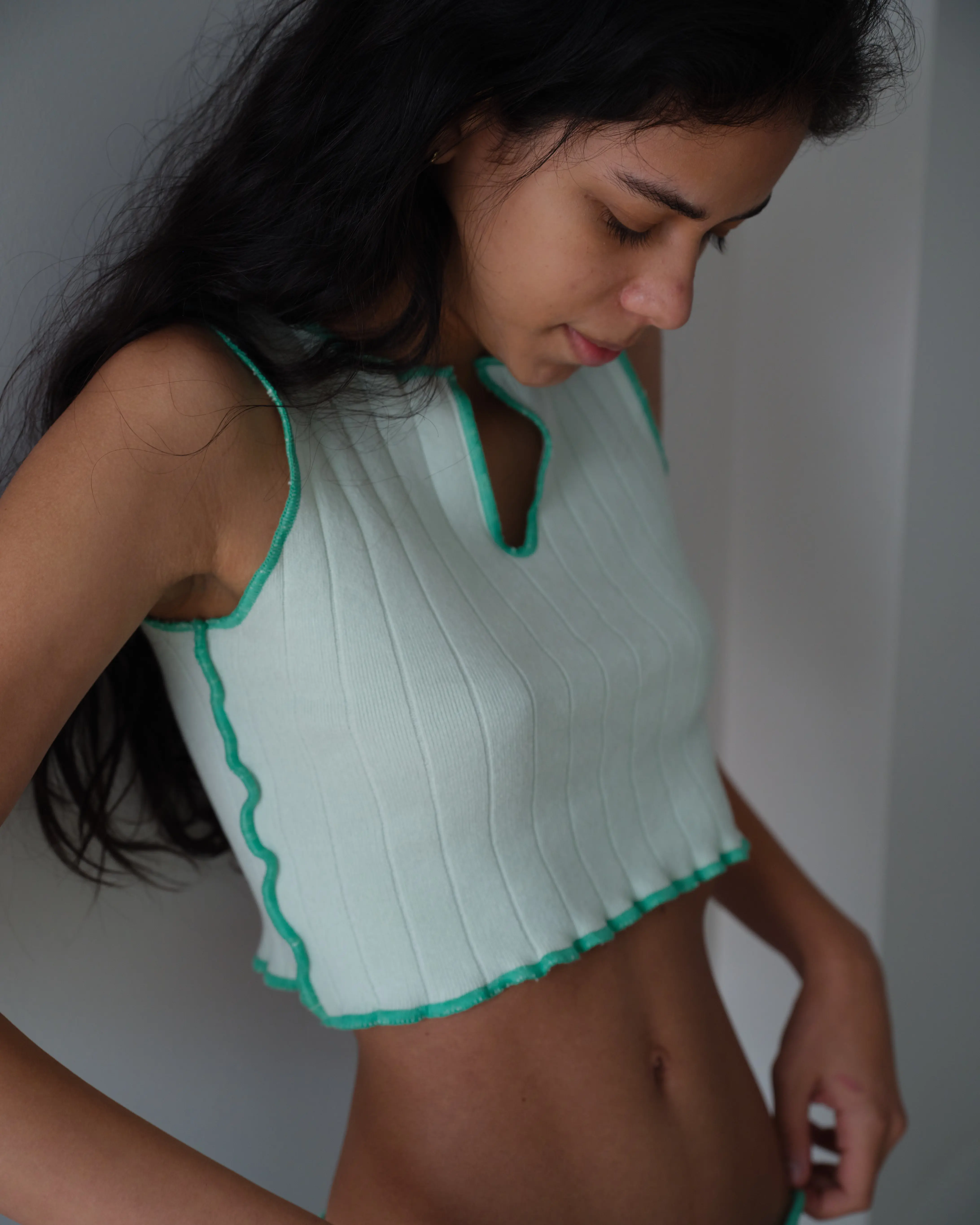 Mint Cutout Mini Atlet